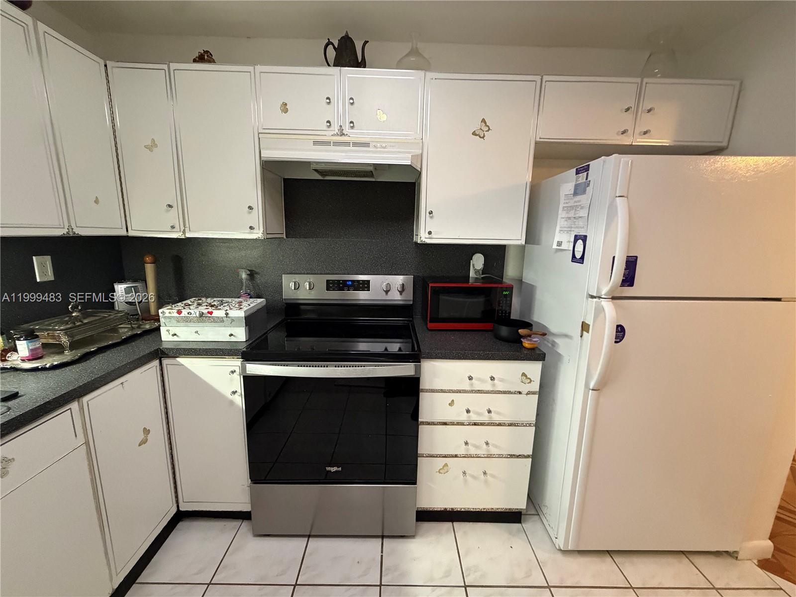 THE CLIPPER AT BISC COVE - Residential