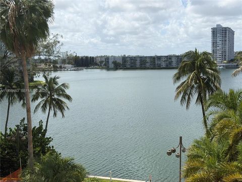 18151 NE 31st Ct 505 Aventura FL 33160