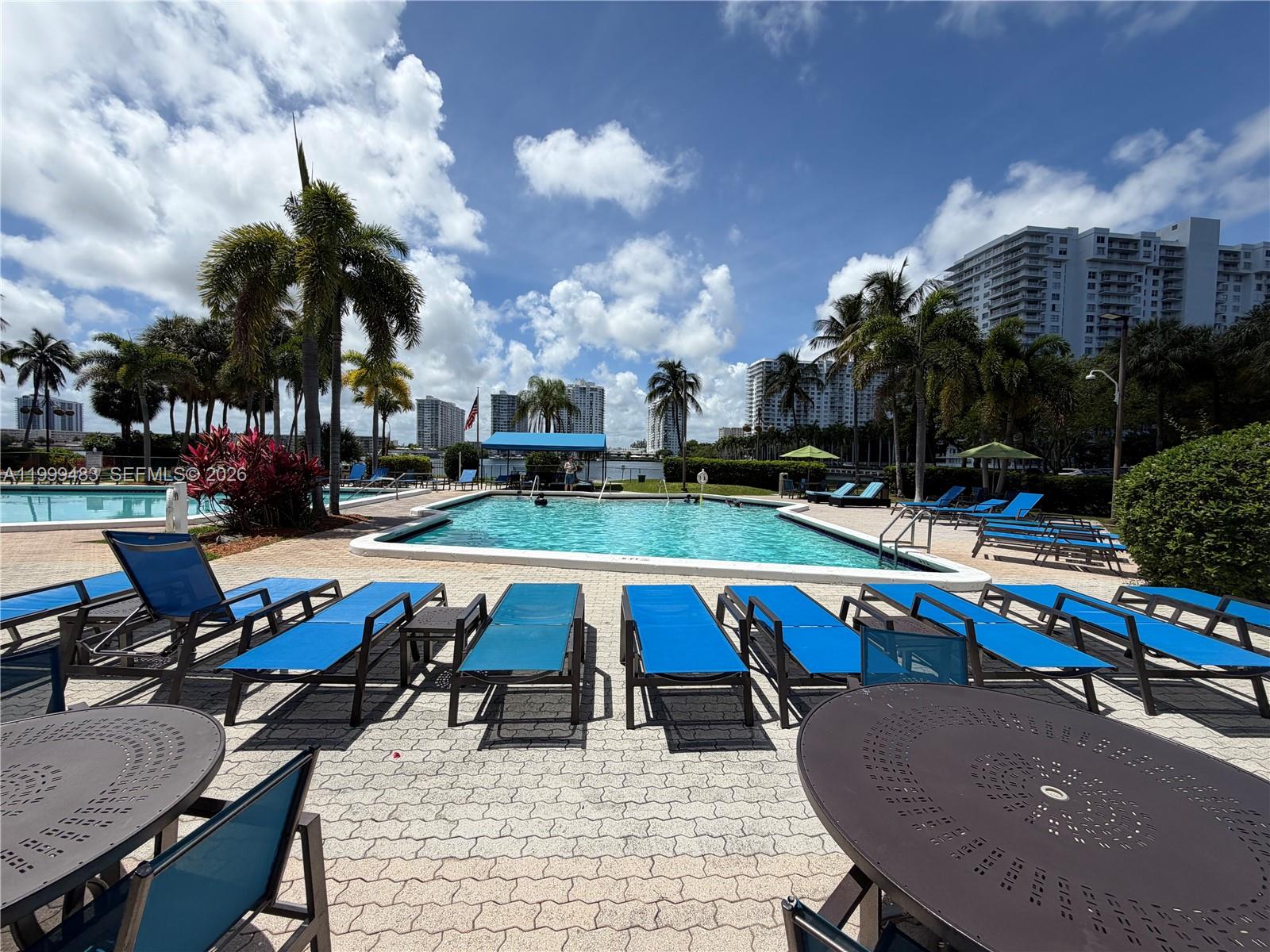 THE CLIPPER AT BISC COVE - Residential