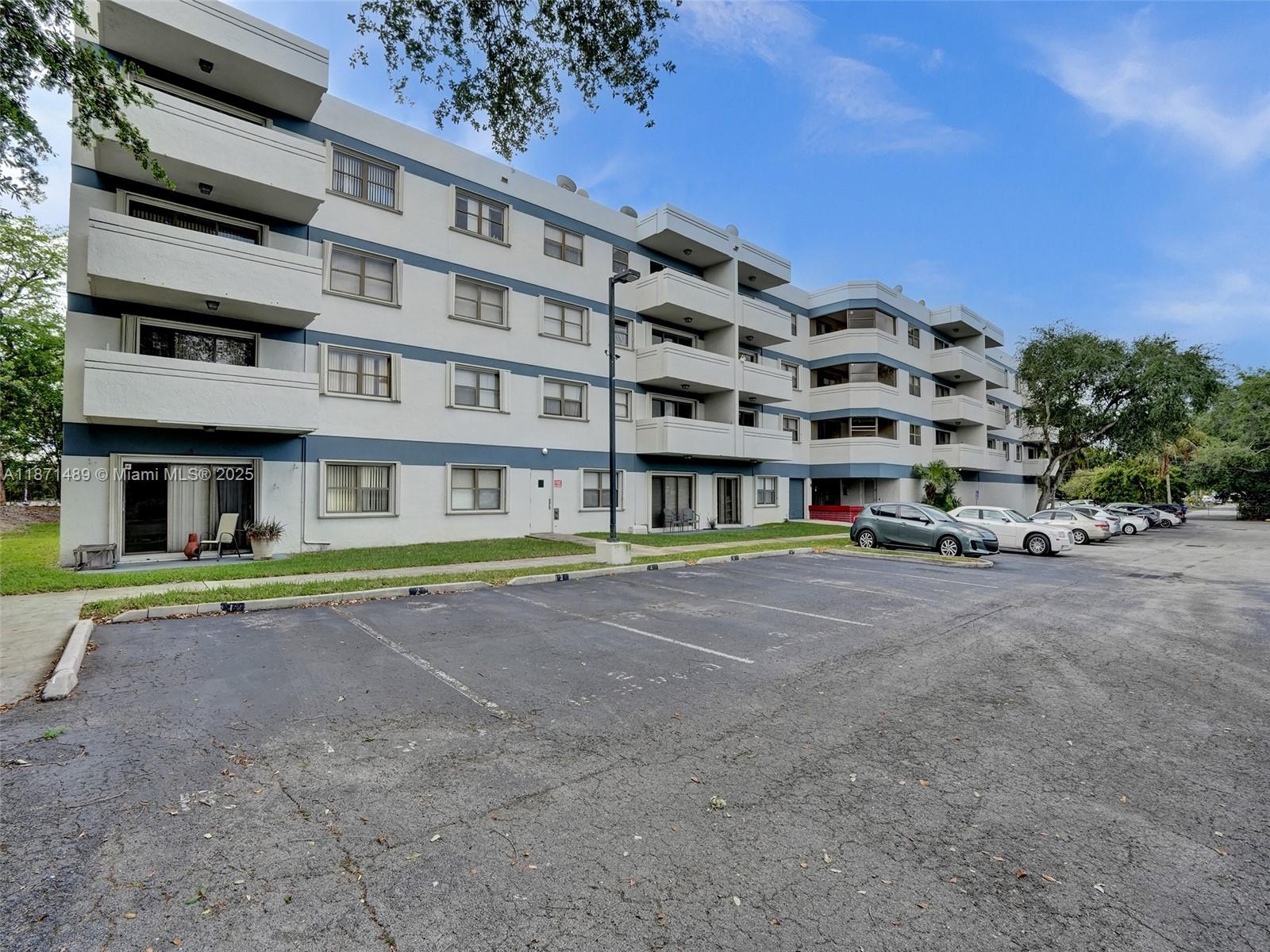 LARGE IMMACULATE 3/3 IN QUIET BLDG OF 45 UNITS. THIS UNIT IS A TASTEFUL COMBINING OF 2 UNITS WHICH RESULTS IN A LARGE LIVING AREA (2,168 SF). UNIT HAS UNDERGONE A COMPLETE COSMETIC MAKEOVER AND DEEP CLEANING. ALL NEW VANITITES AND FIXTURES IN BATHROOMS, REAL WOOD FLOORS IN LIVING/DINING THAT HAVE BEEN SANDED AND SEALED, NEW FLOORING IN BEDROOMS, NEW BASEBOARDS, ALL NEW PAINT IN NEUTRAL COLOR. FULL SIZE WASHER/DRYER AND A UTILITY SINK WITHIN THEIR OWN RESPECTIVE UTILITY CLOSETS. TWO BALCONIES. TWO AC ZONES WITH BRAND NEW 16 SEER A/C UNITS. NEWER APPLIANCES. SECURE LOBBY ENTRANCE. **ONE BEDROOM HAS FRENCH DOORS AND NO CLOSET AND CAN BE USED AS A BEDROOM OR OFFICE. PARKING SPACES #8 AND 25