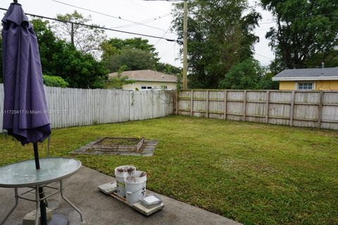 A home in Davie