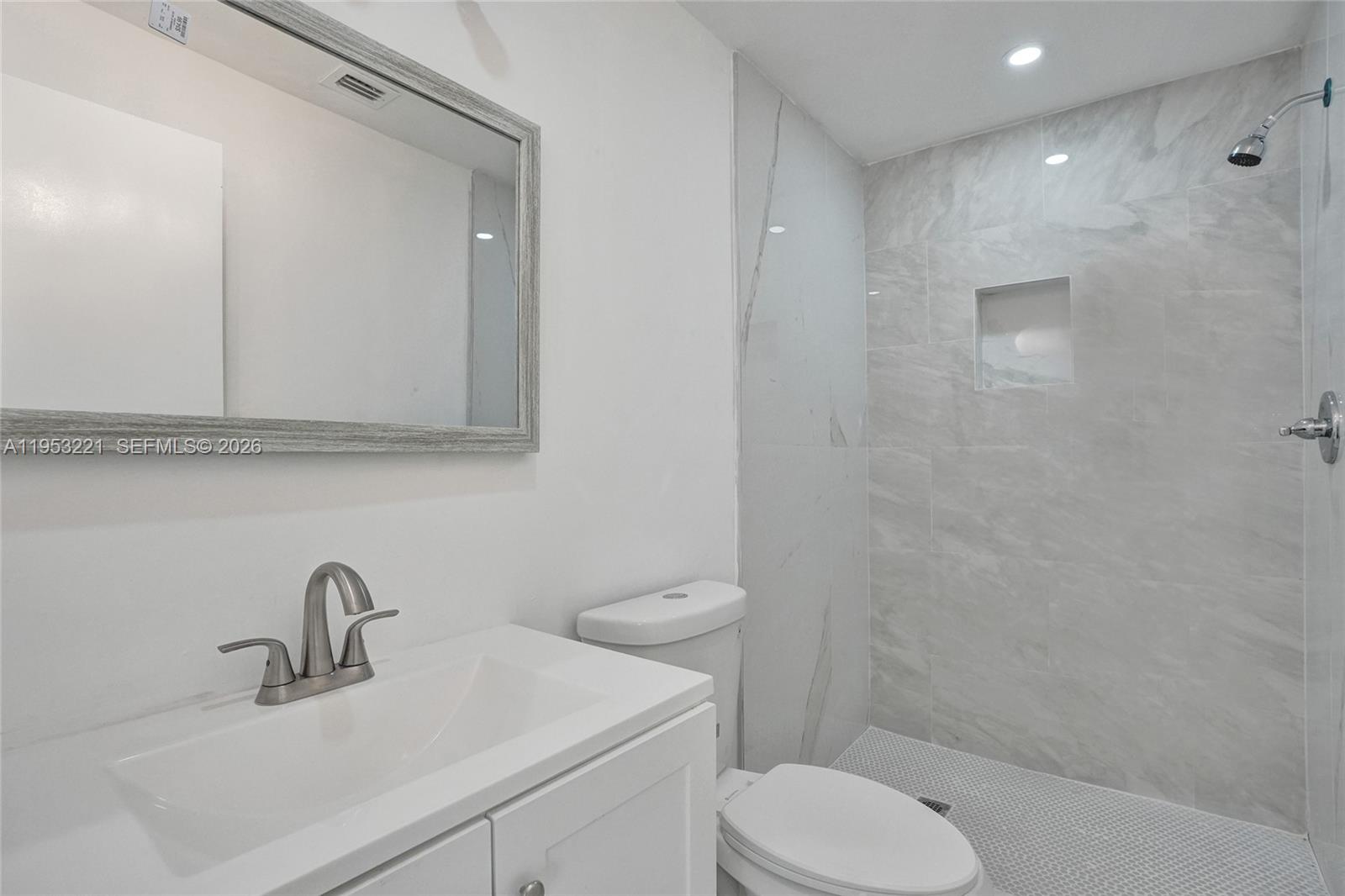 FRESHWATER 11TH & 12TH AV - Residential Income