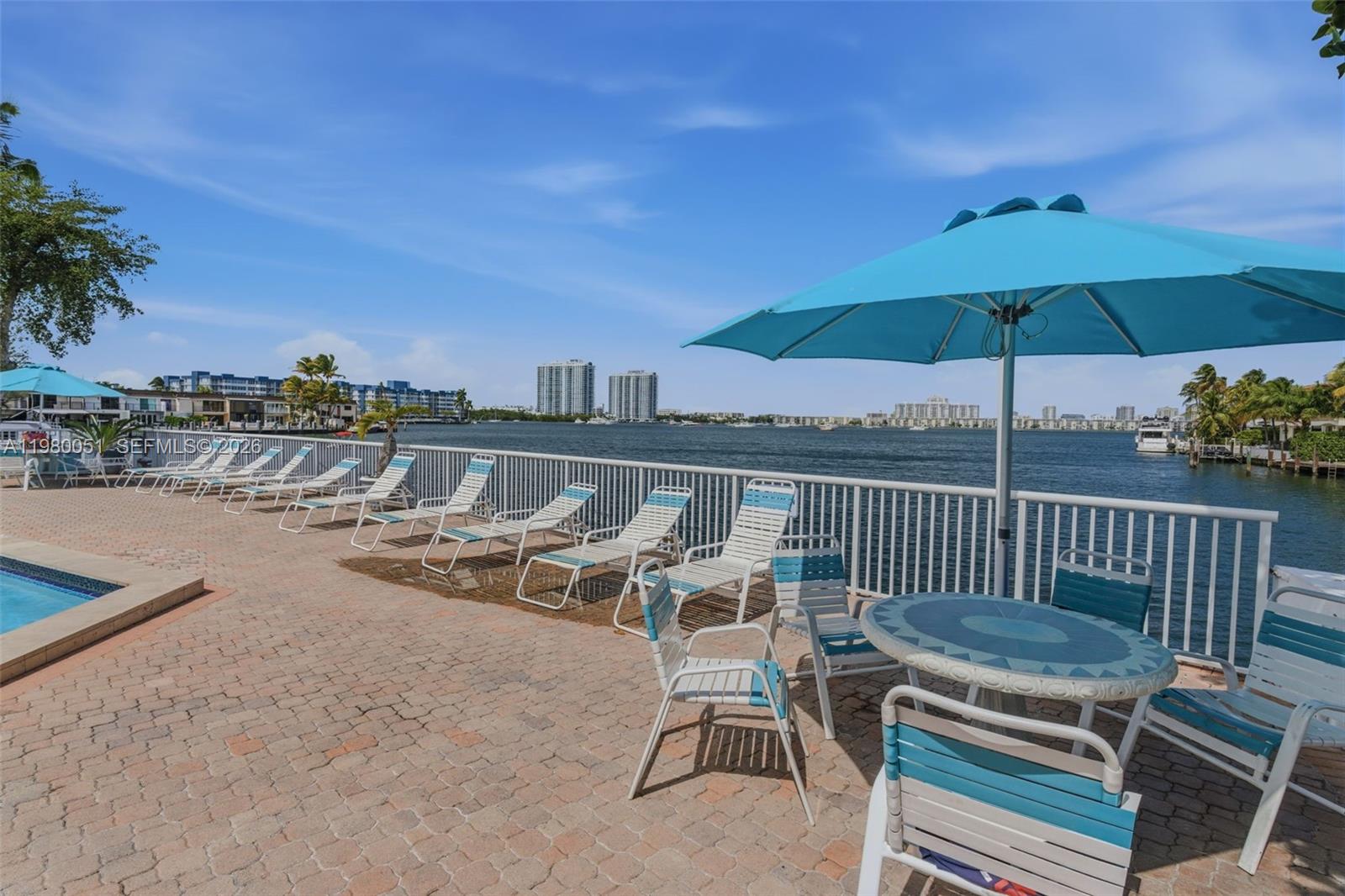 STRATFORD HOUSE CONDO - Residential