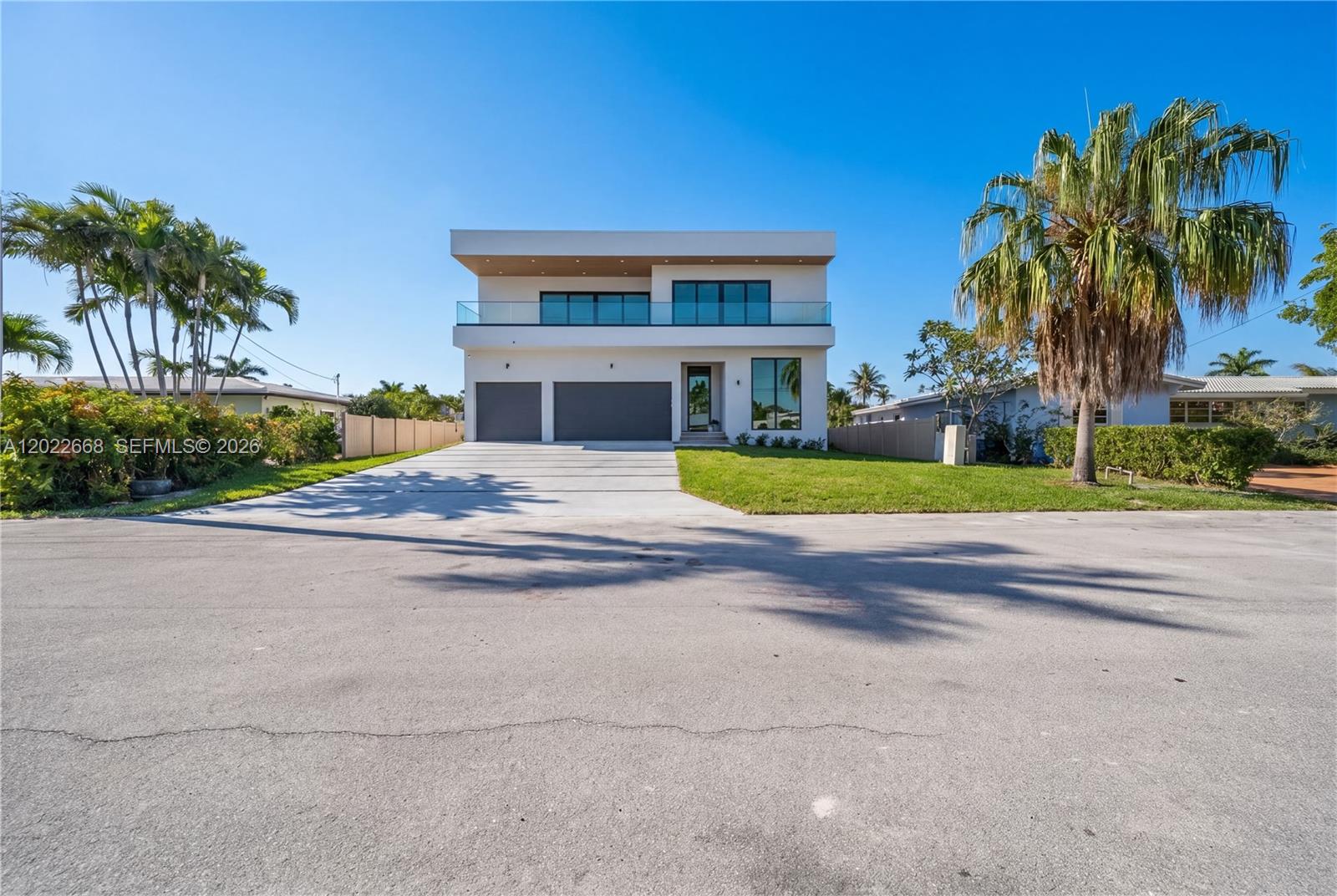 NORTH BAL HARBOUR - Residential