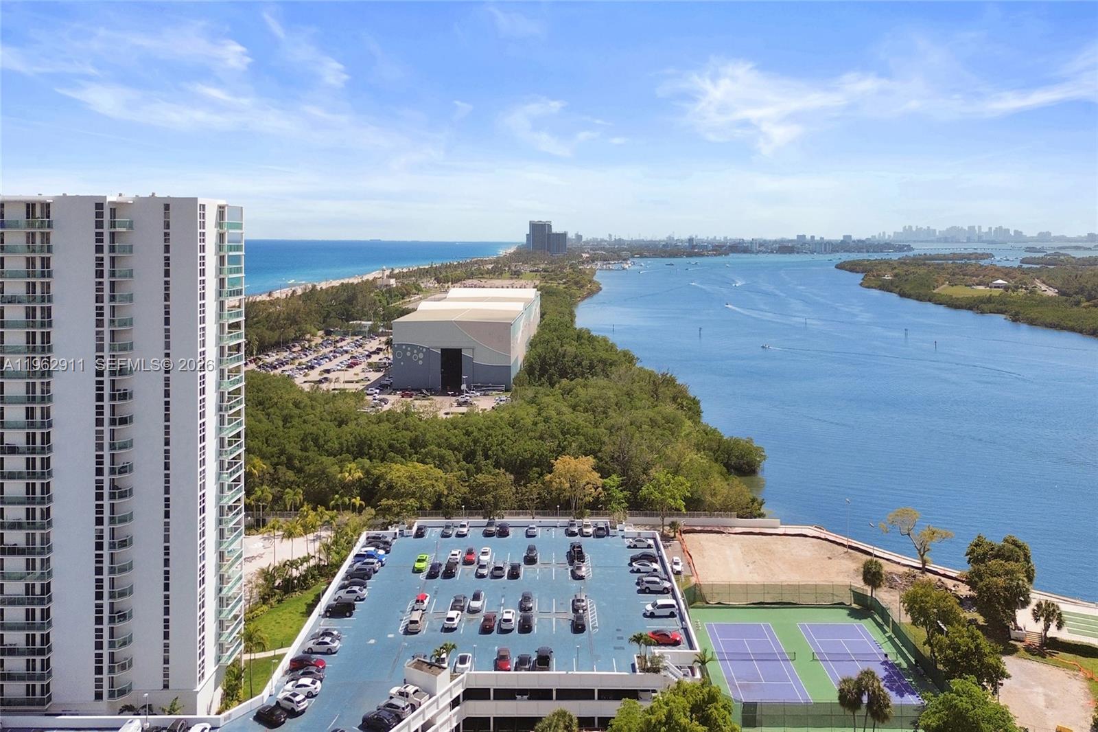 ARLEN HOUSE EAST CONDO - Residential