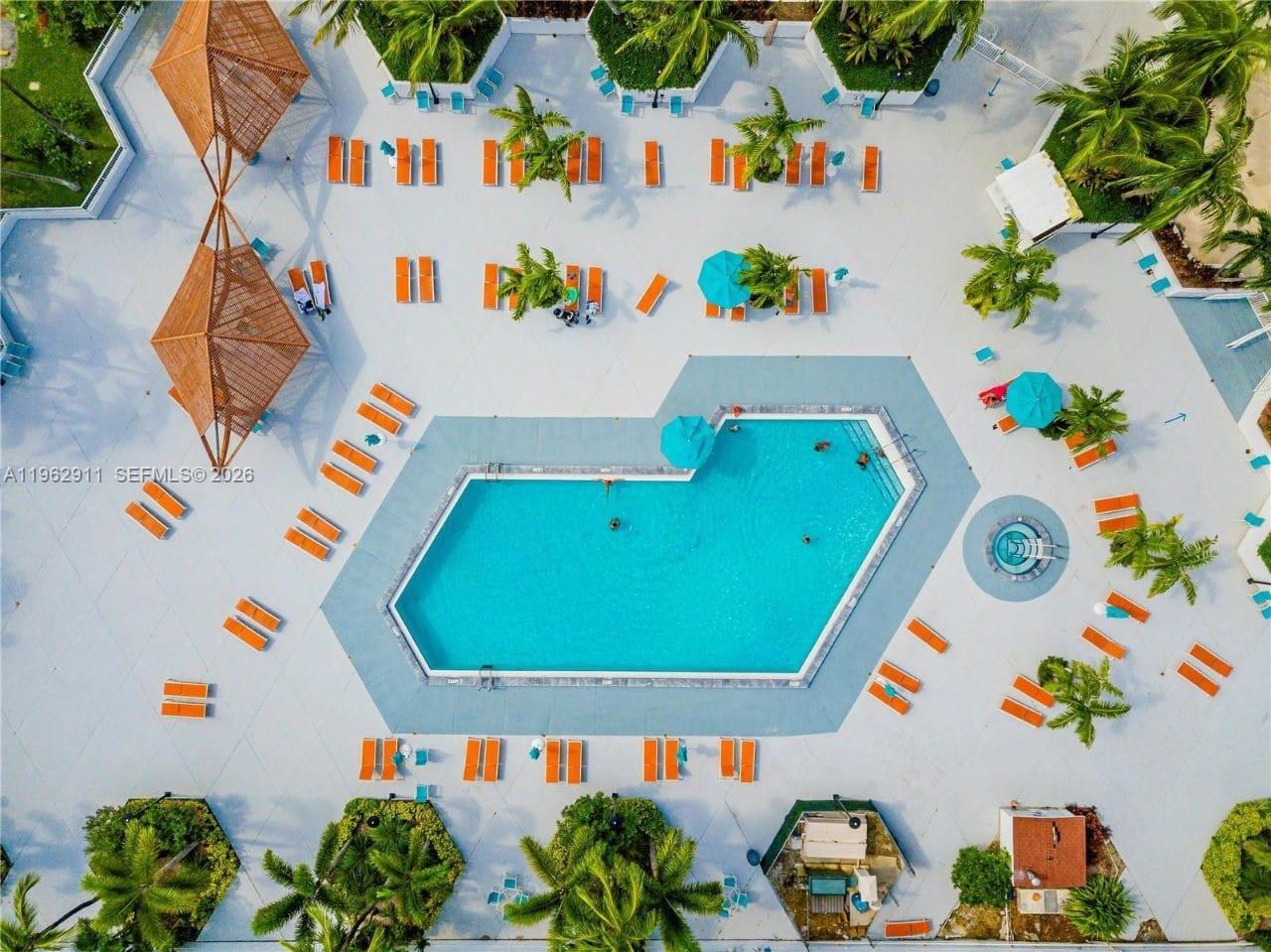 ARLEN HOUSE EAST CONDO - Residential