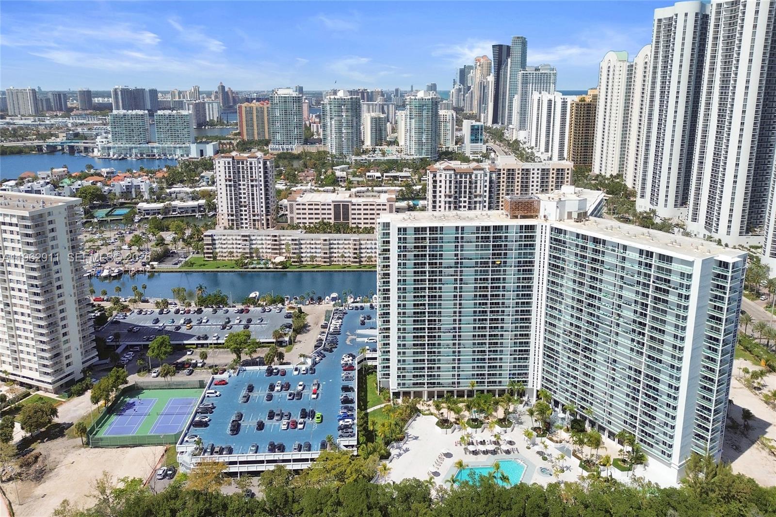 ARLEN HOUSE EAST CONDO - Residential