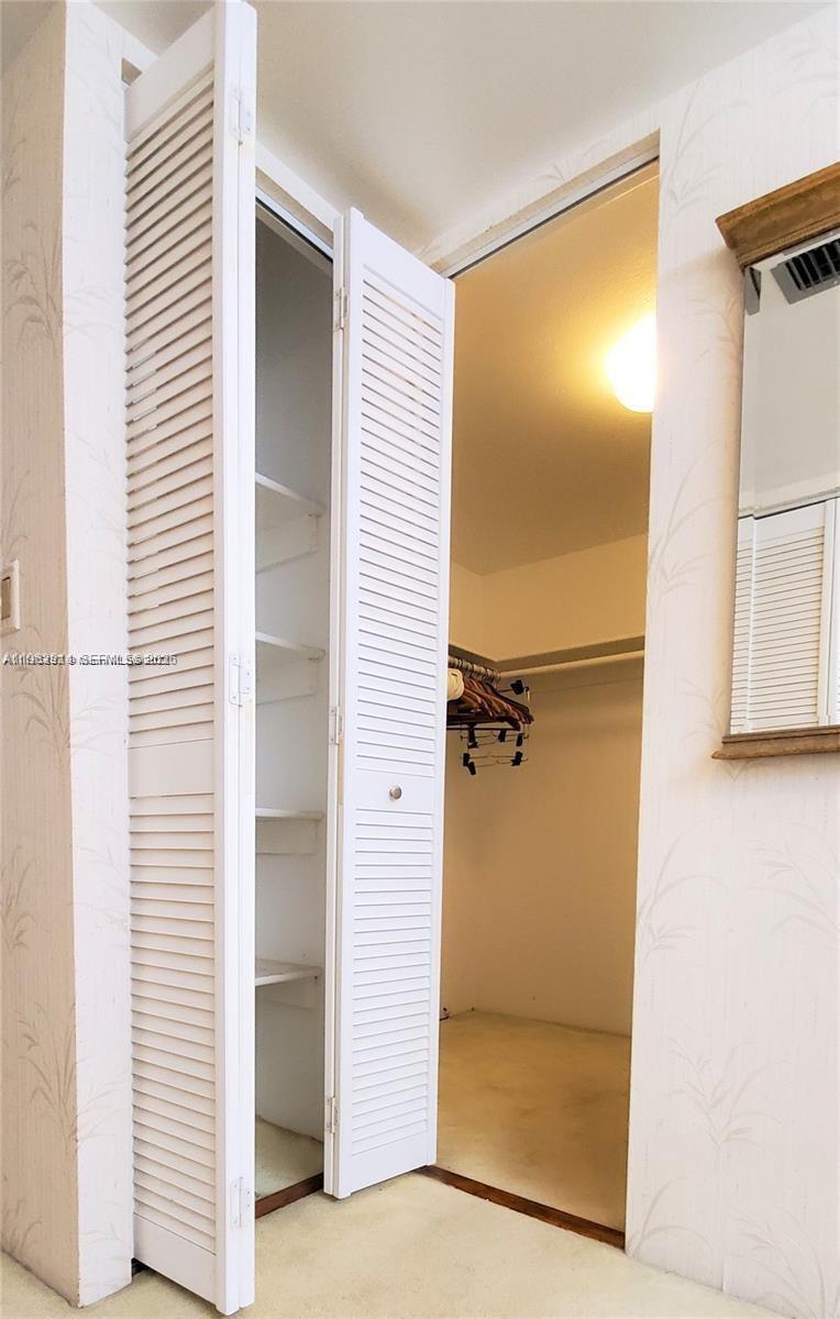 ARLEN HOUSE EAST CONDO - Residential