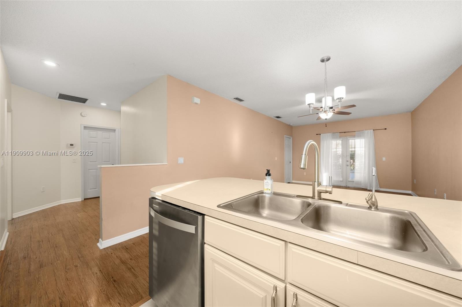 Lakewood Terrace Add - Residential