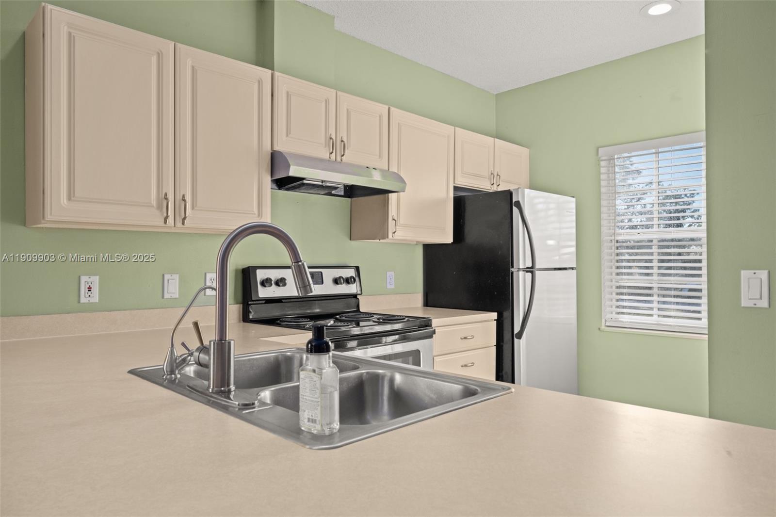 Lakewood Terrace Add - Residential