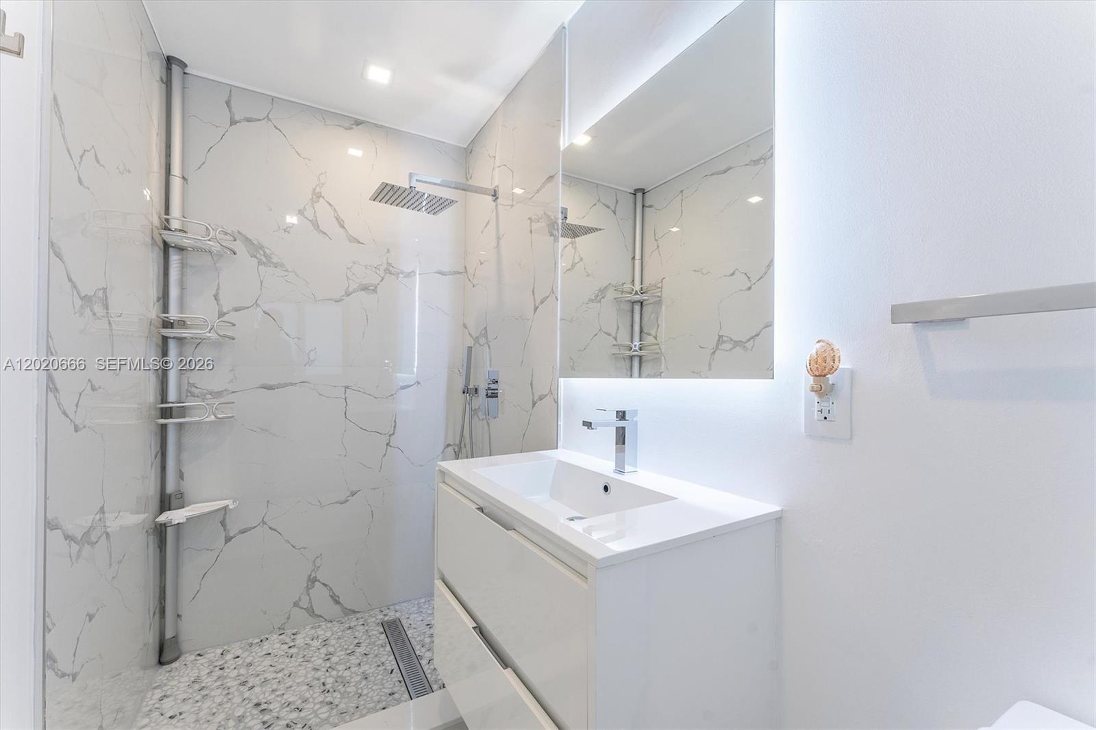 Hillsboro Shore Sec A 21 - Residential