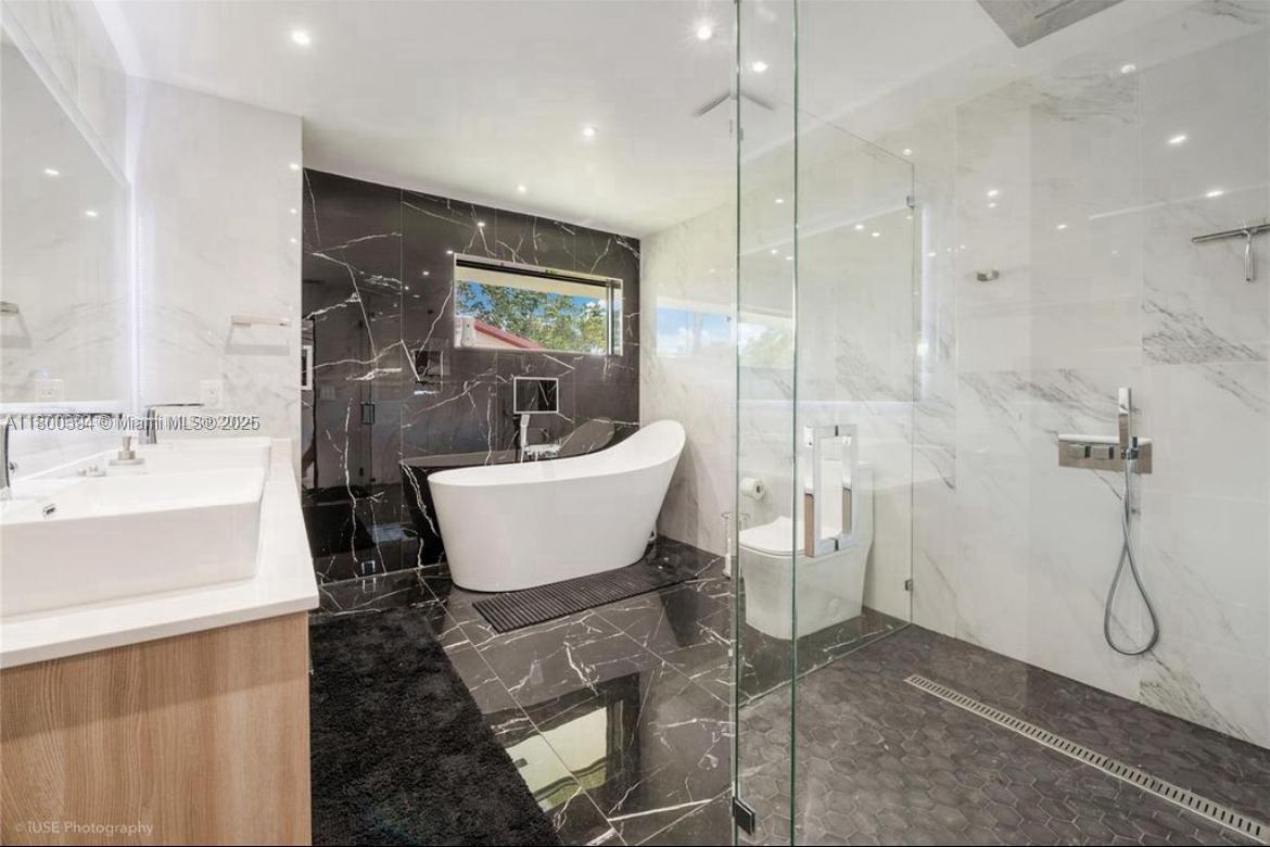 J G HEADS FARMS UNIT A - Residential