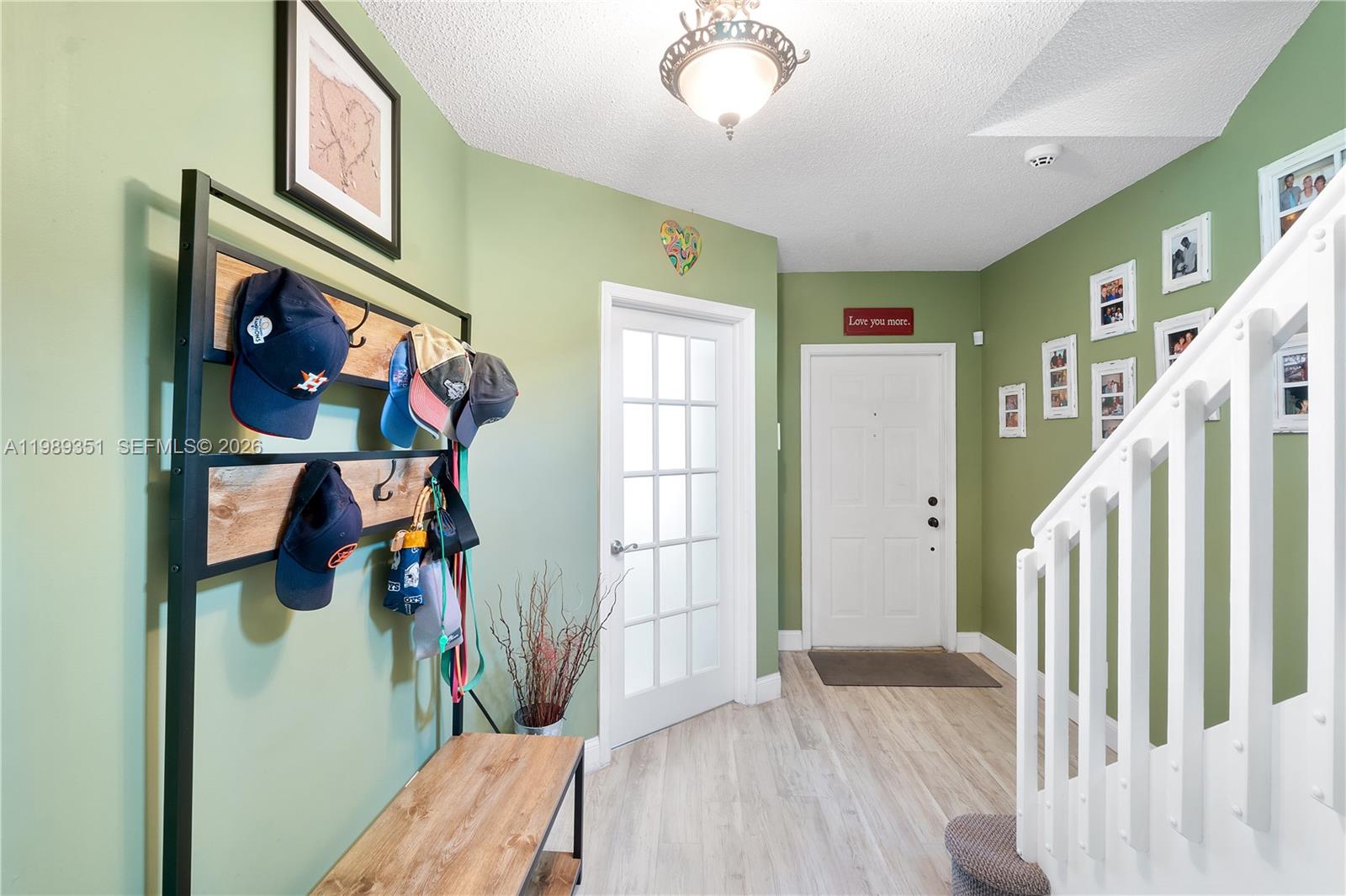 KENSINGTON MANOR - Residential