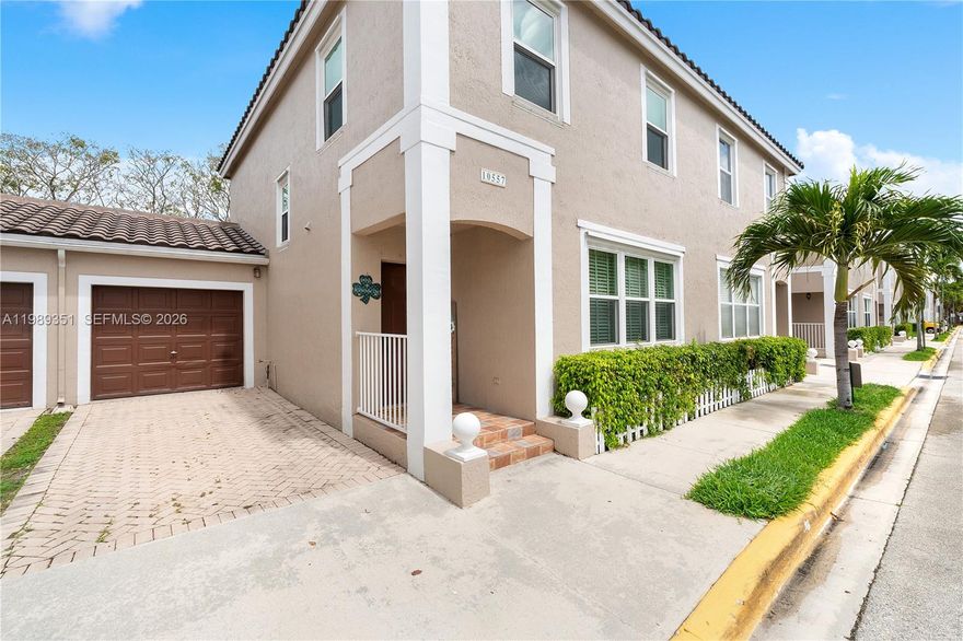 Impeccable 4-Bedroom, 3-Bath Townhome in Desirable Cinnamon Crossings.

Discover this beautifully maintained townhome featuring 4 bedrooms, 3 bathrooms, and a 1-car garage. Thoughtfully designed for comfort and flexibility, the home offers two primary suites—including one conveniently located on the first floor with a private ensuite bath.

Enjoy peace of mind with a new roof (2023), newer AC (2022) impact-resistant windows and doors, and a suite of newer appliances including the washer, dryer, refrigerator, and stove. The interior boasts high-grade laminate flooring, custom closets, new blinds, and an elegantly renovated upstairs primary bathroom with a stylish double vanity for a touch of luxury.

Step outside to the screened-in covered patio overlooking the canal, perfect for relaxing or entertaining.

Ideally situated near top-rated schools, shopping and dining, as well as tennis courts, fitness trails, and community parks, this home offers the perfect blend of convenience, comfort, and active living.