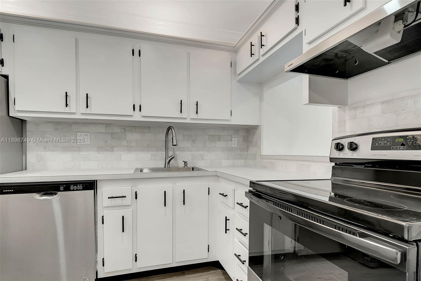 CAMINO COURT CONDO - Residential Lease