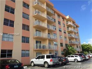 NICE 2 BEDROOMS 2 BATHS LOTS OF CLOSET SPACE NEW KITCHEN NEW BATHROOMS.
TILE AND FLOORS SOUTH EAST CORNER UNIT.
GREAT LOCATION BEHIND LORENZO'S MARKET AND SPANISH MONESTARY
