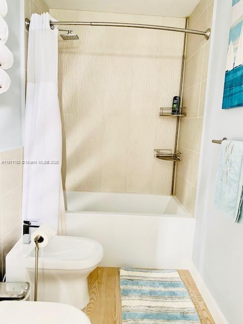 D GEMS CONDO - Residential Lease