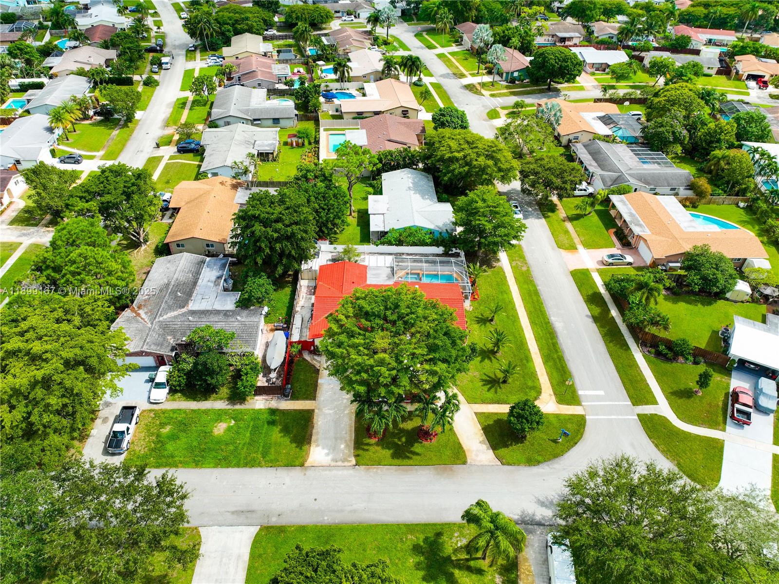 COCONUT CREEK 9TH SEC - Residential