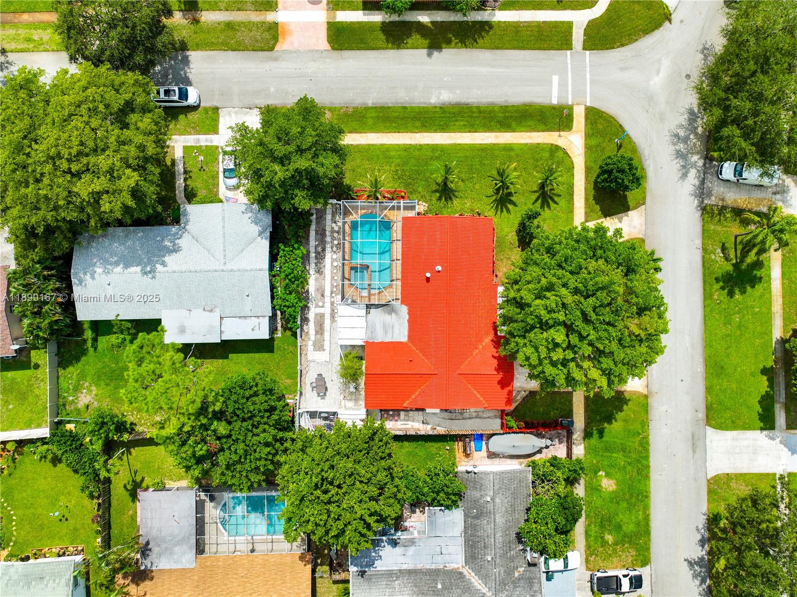 COCONUT CREEK 9TH SEC - Residential