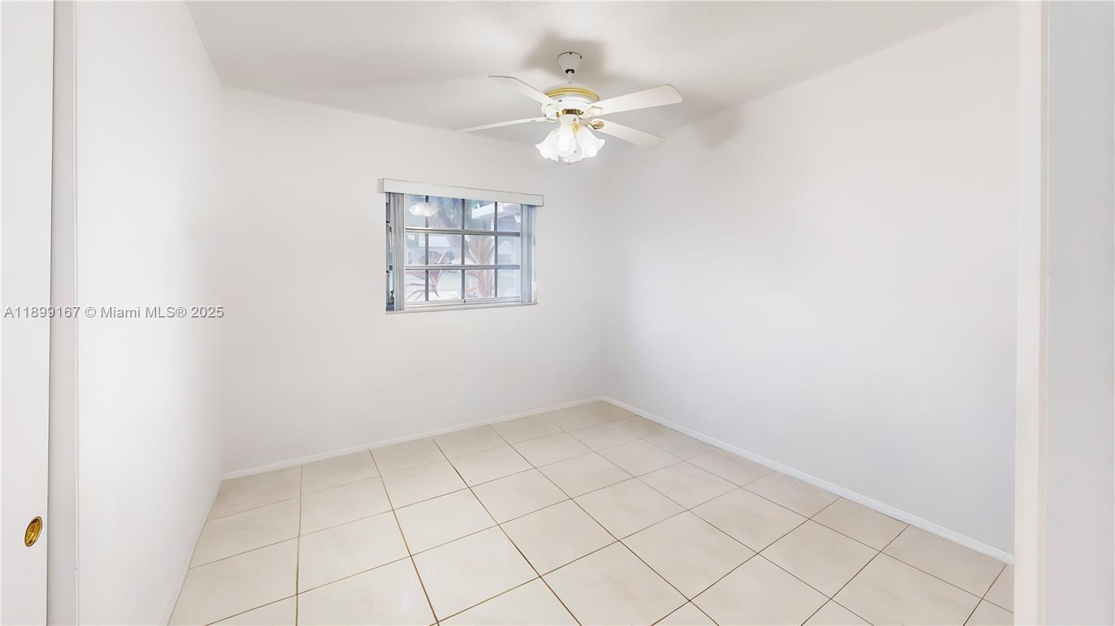 COCONUT CREEK 9TH SEC - Residential