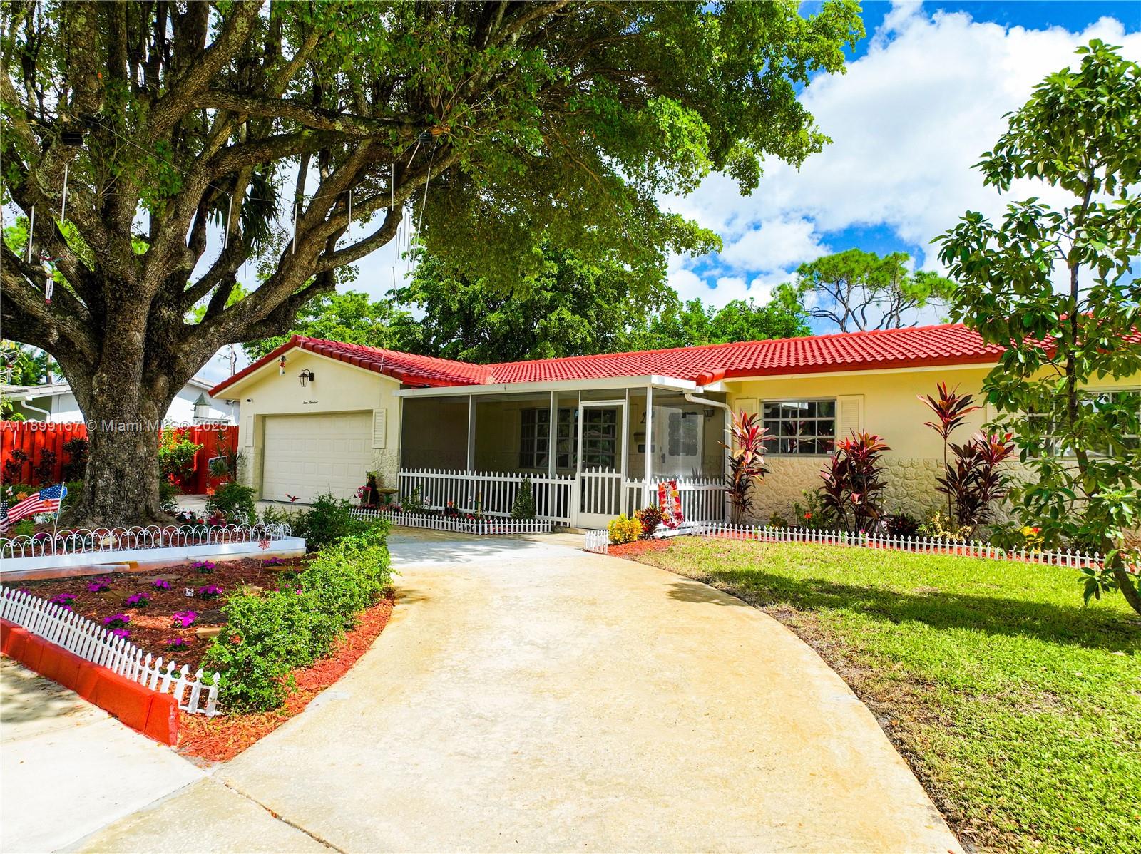 400 NW 41st Ave