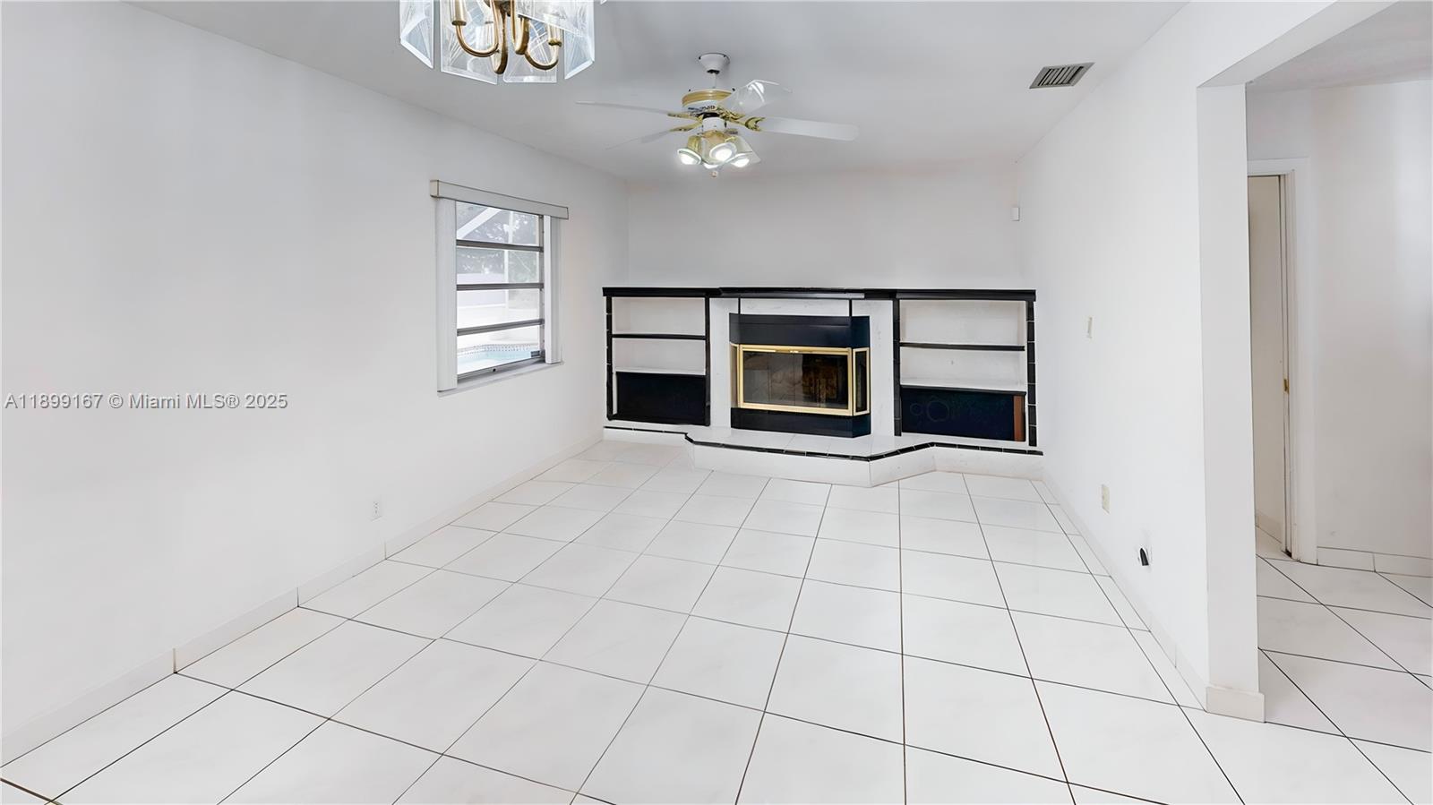 COCONUT CREEK 9TH SEC - Residential