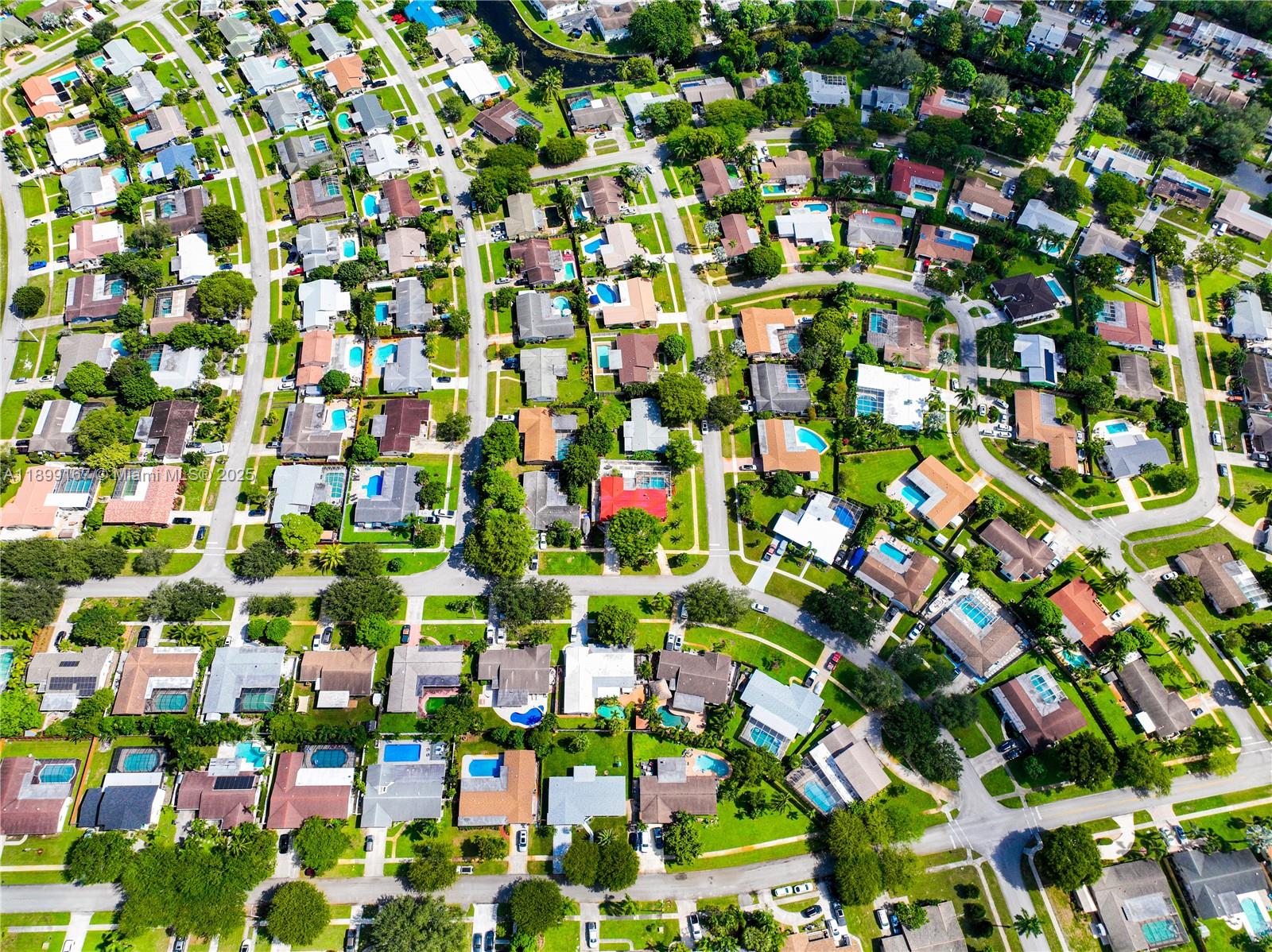 COCONUT CREEK 9TH SEC - Residential