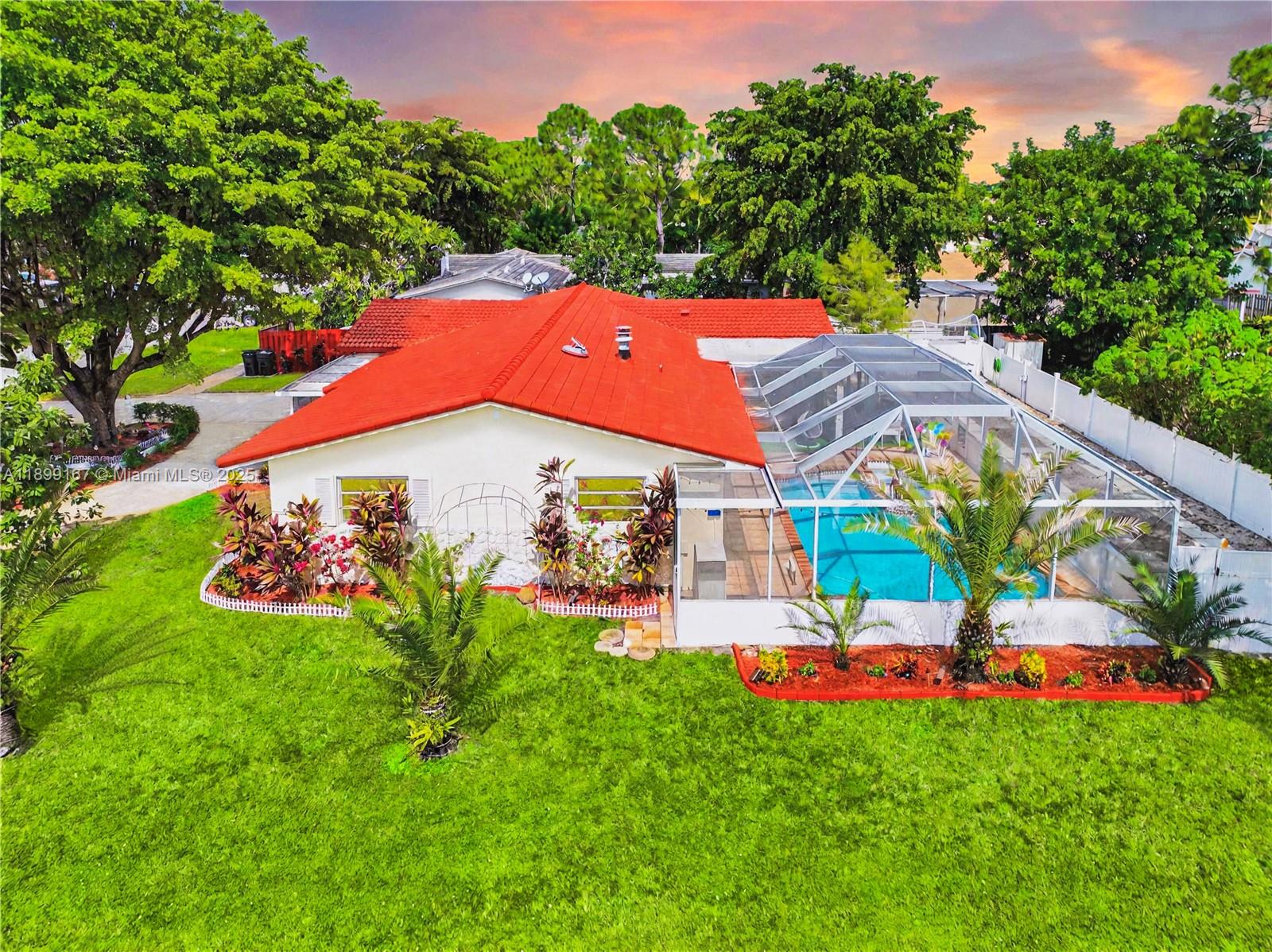 400 NW 41st Ave