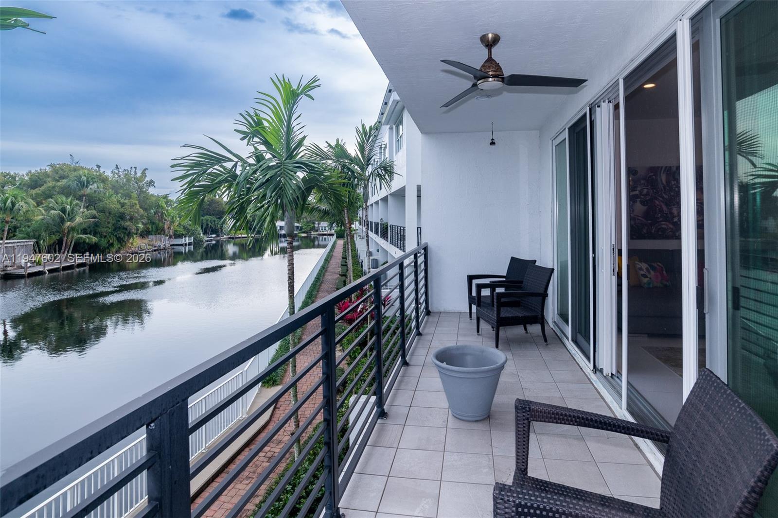 POINTE @ MIDDLE RIVER - Residential