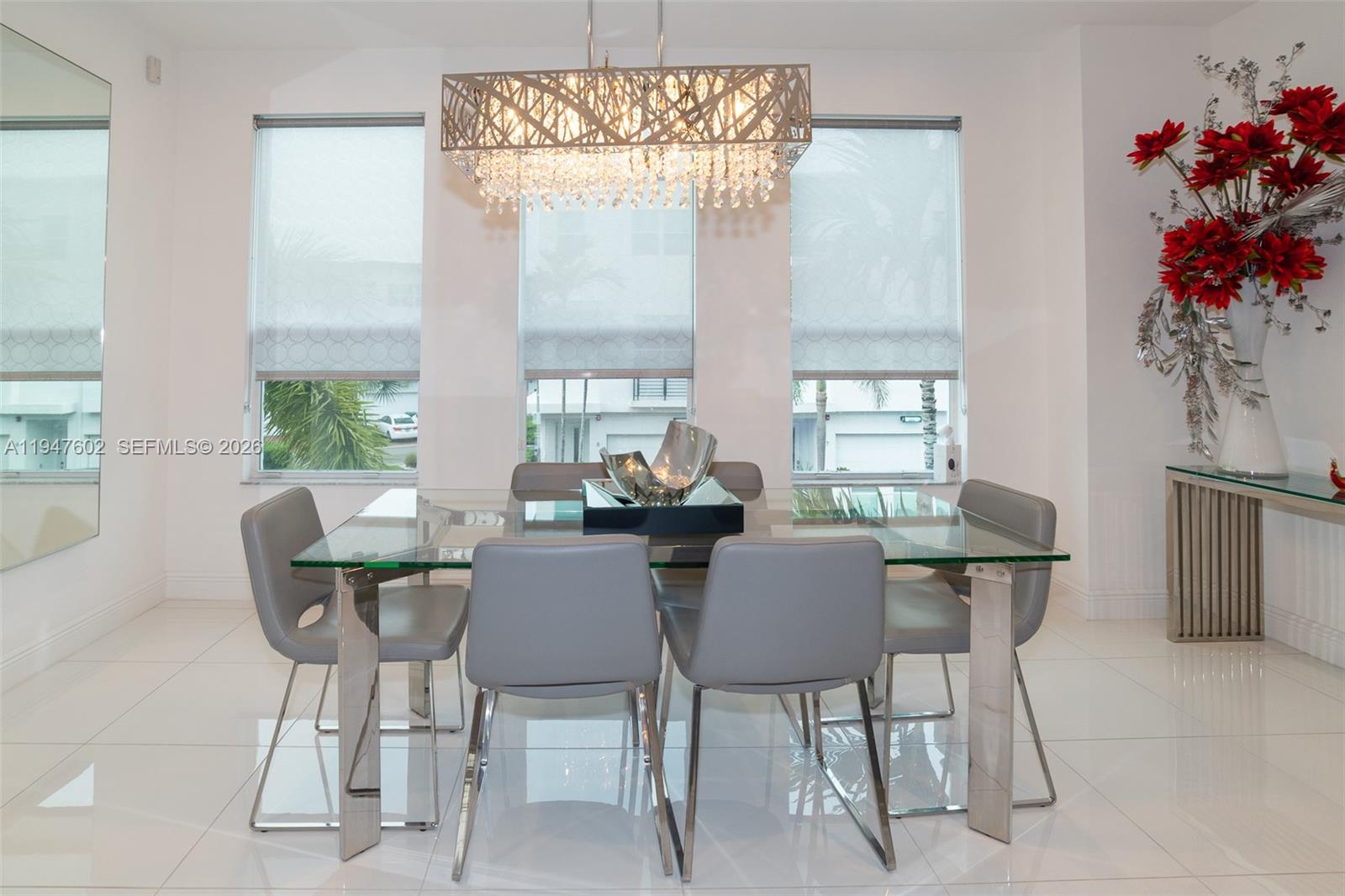 POINTE @ MIDDLE RIVER - Residential