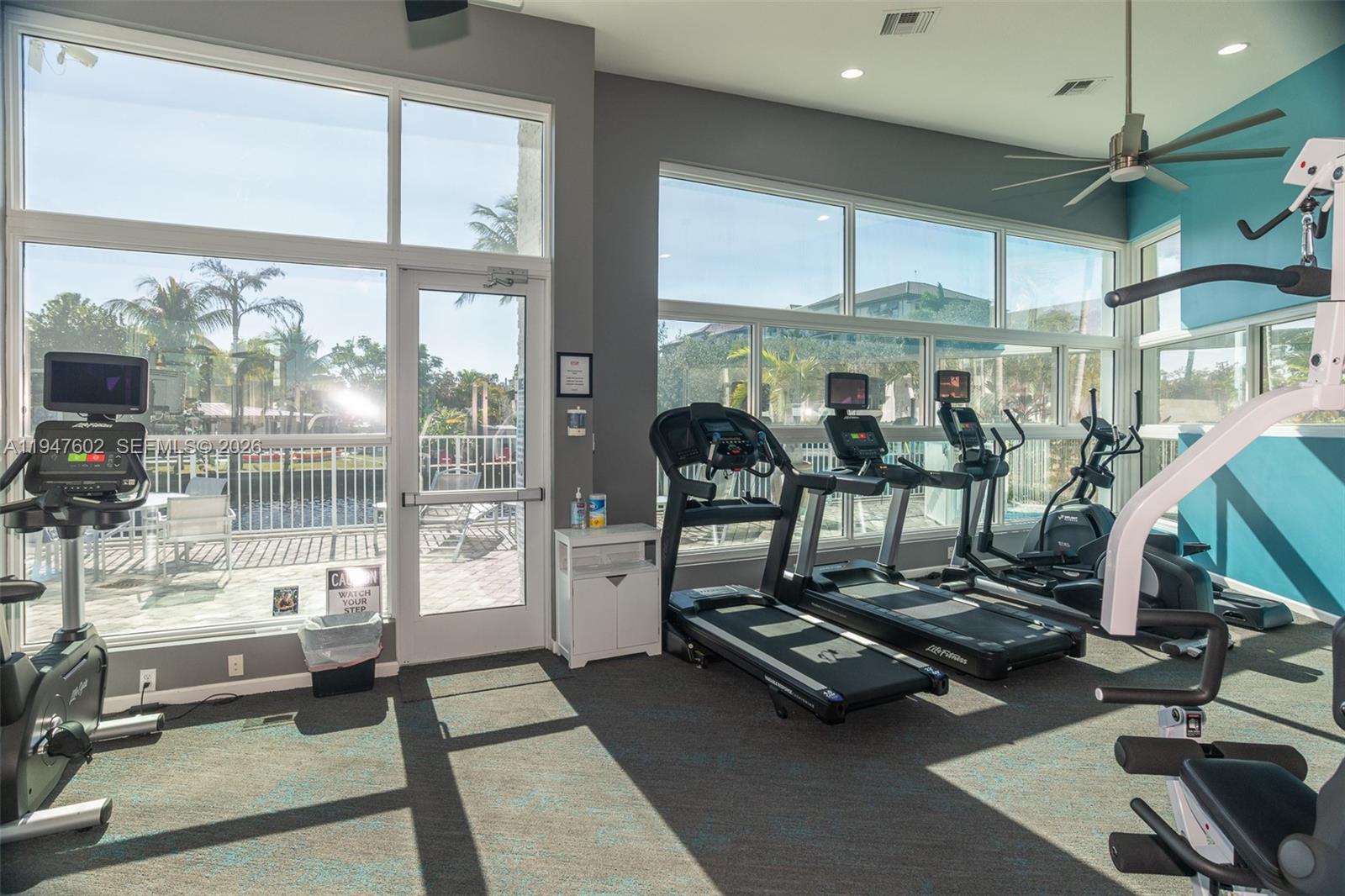 POINTE @ MIDDLE RIVER - Residential