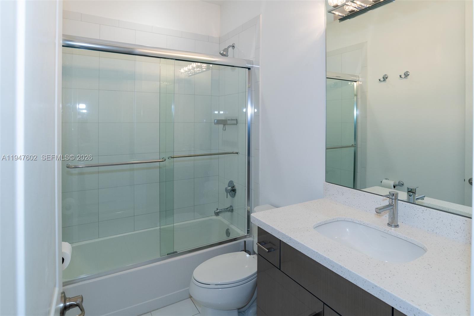 POINTE @ MIDDLE RIVER - Residential