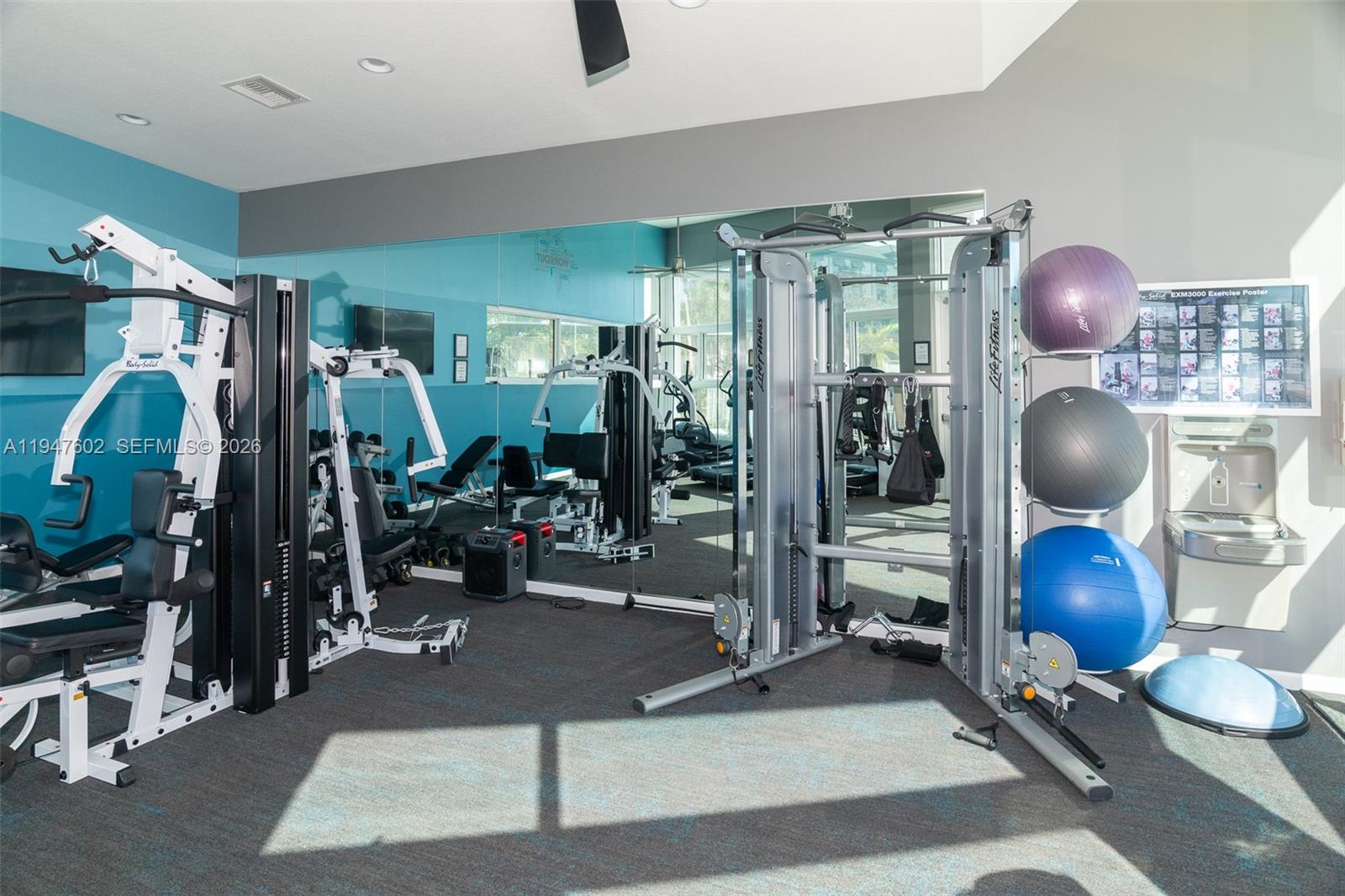 POINTE @ MIDDLE RIVER - Residential