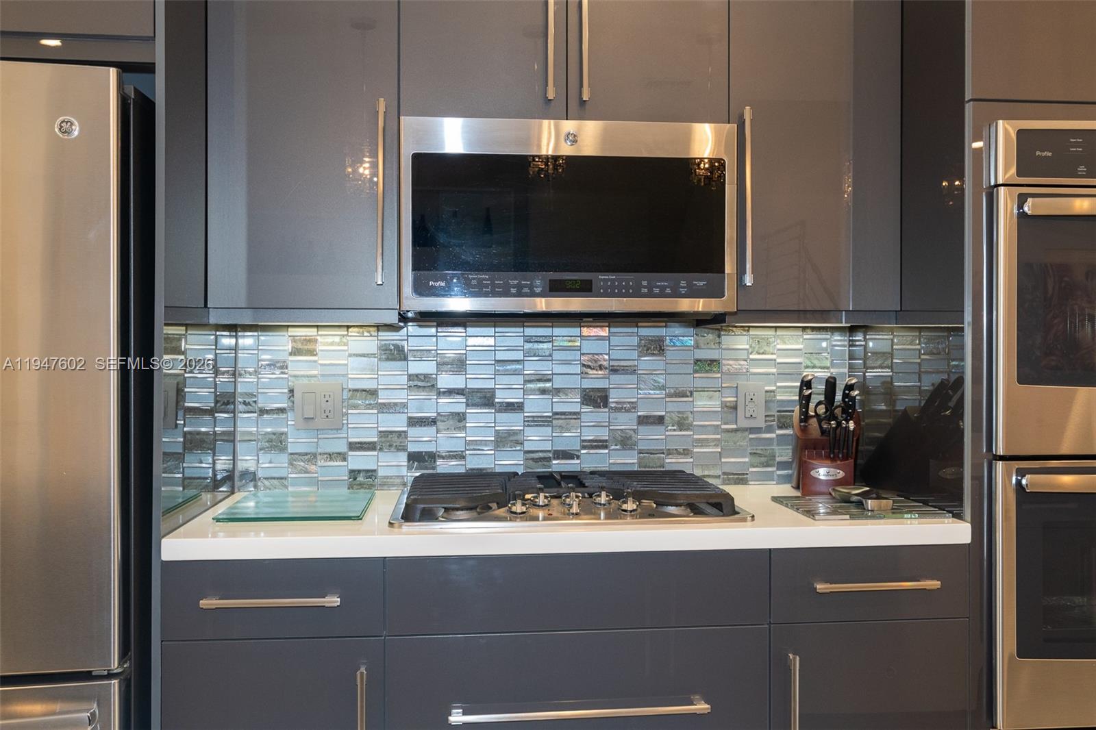 POINTE @ MIDDLE RIVER - Residential