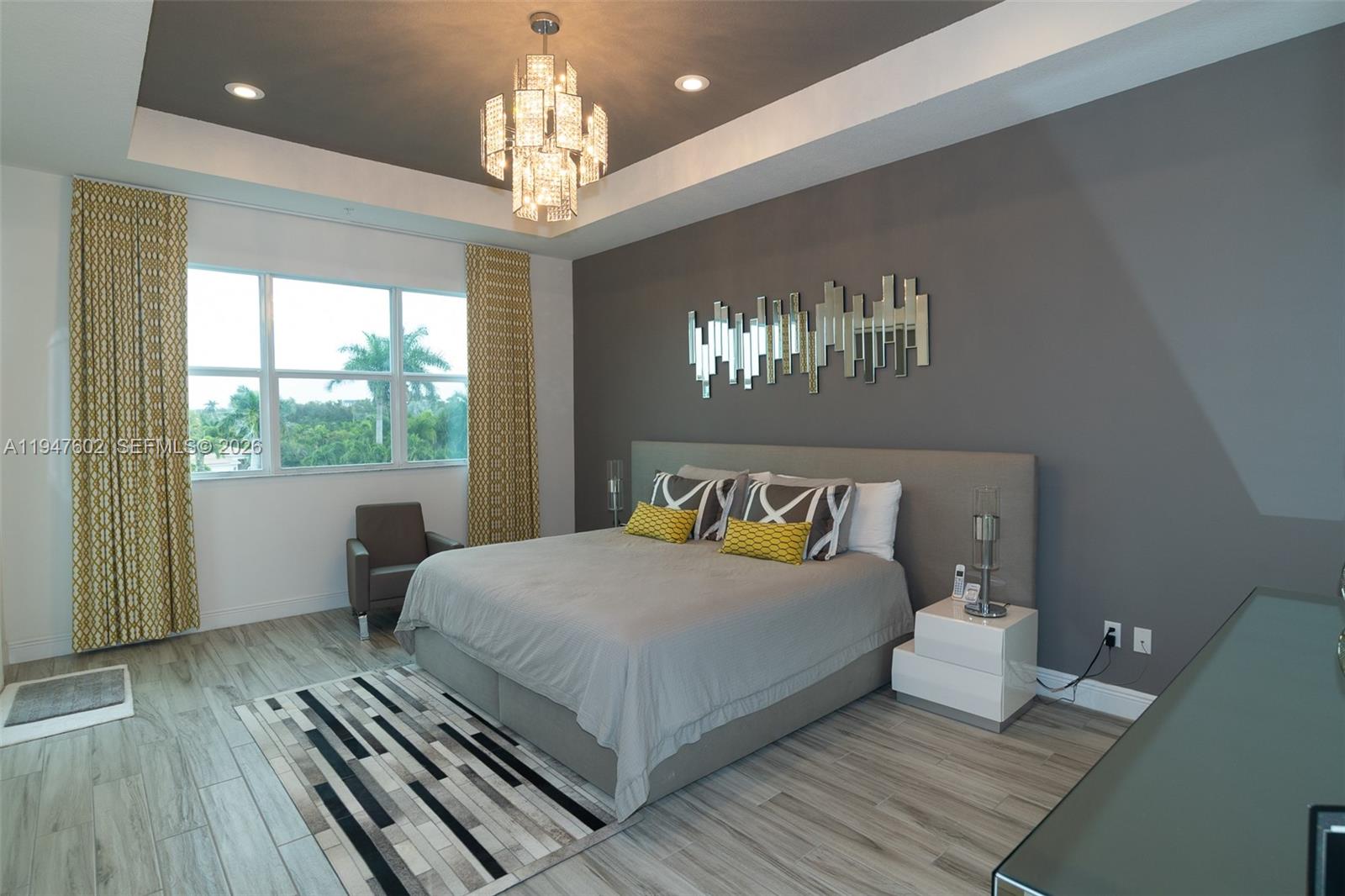 POINTE @ MIDDLE RIVER - Residential