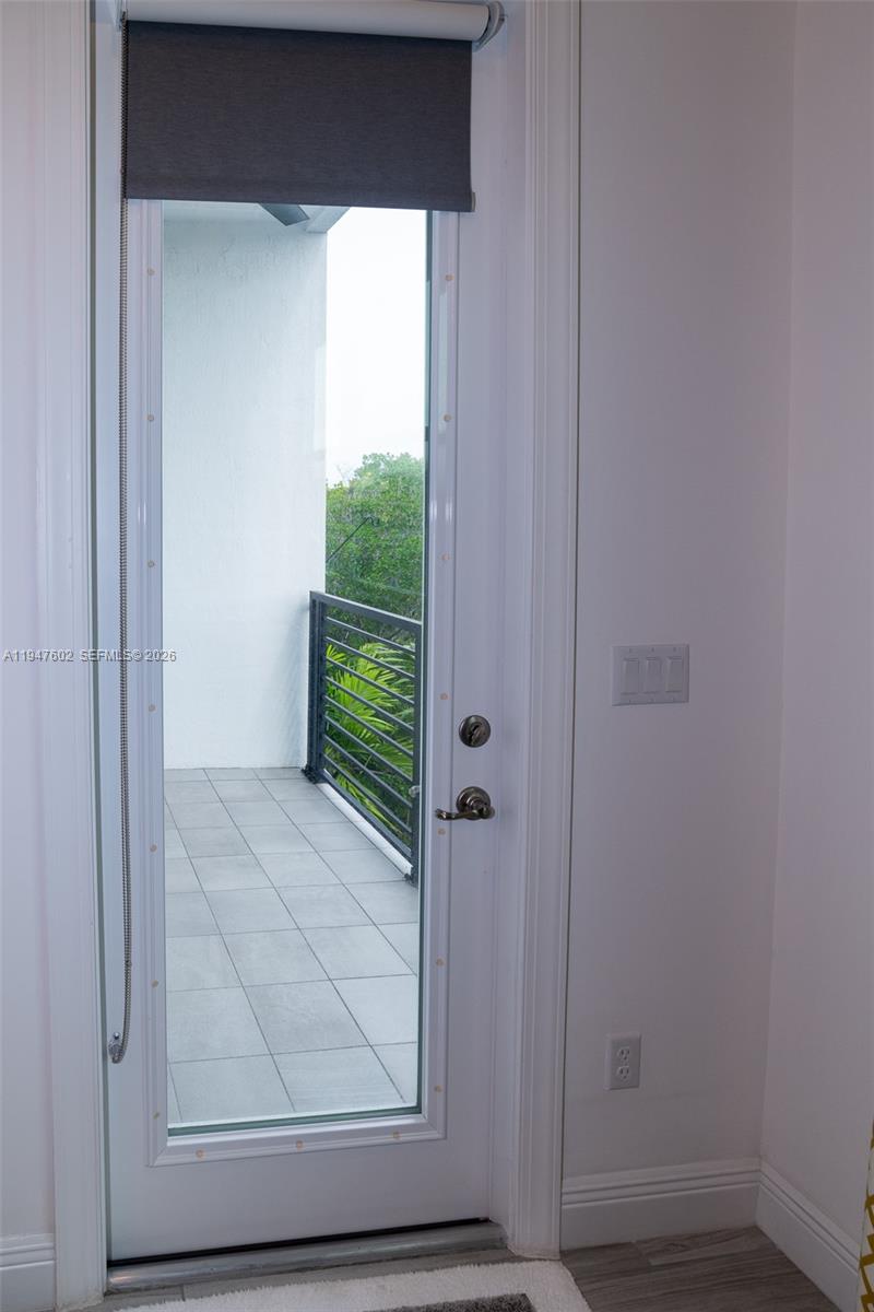 POINTE @ MIDDLE RIVER - Residential