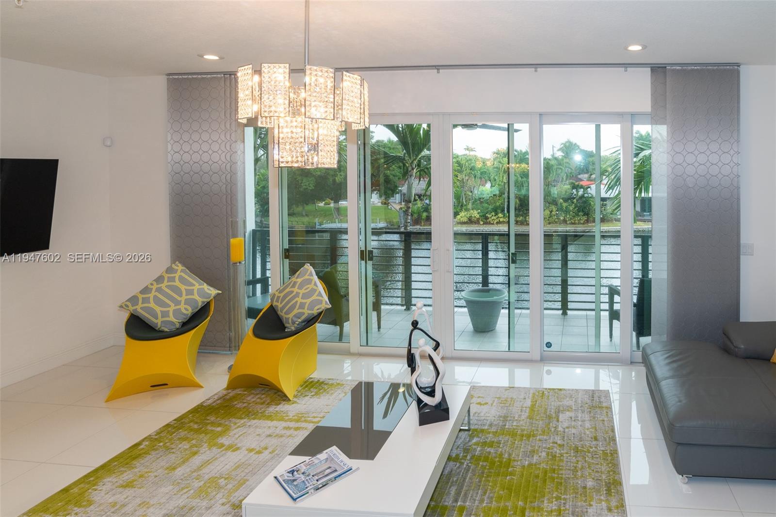 POINTE @ MIDDLE RIVER - Residential