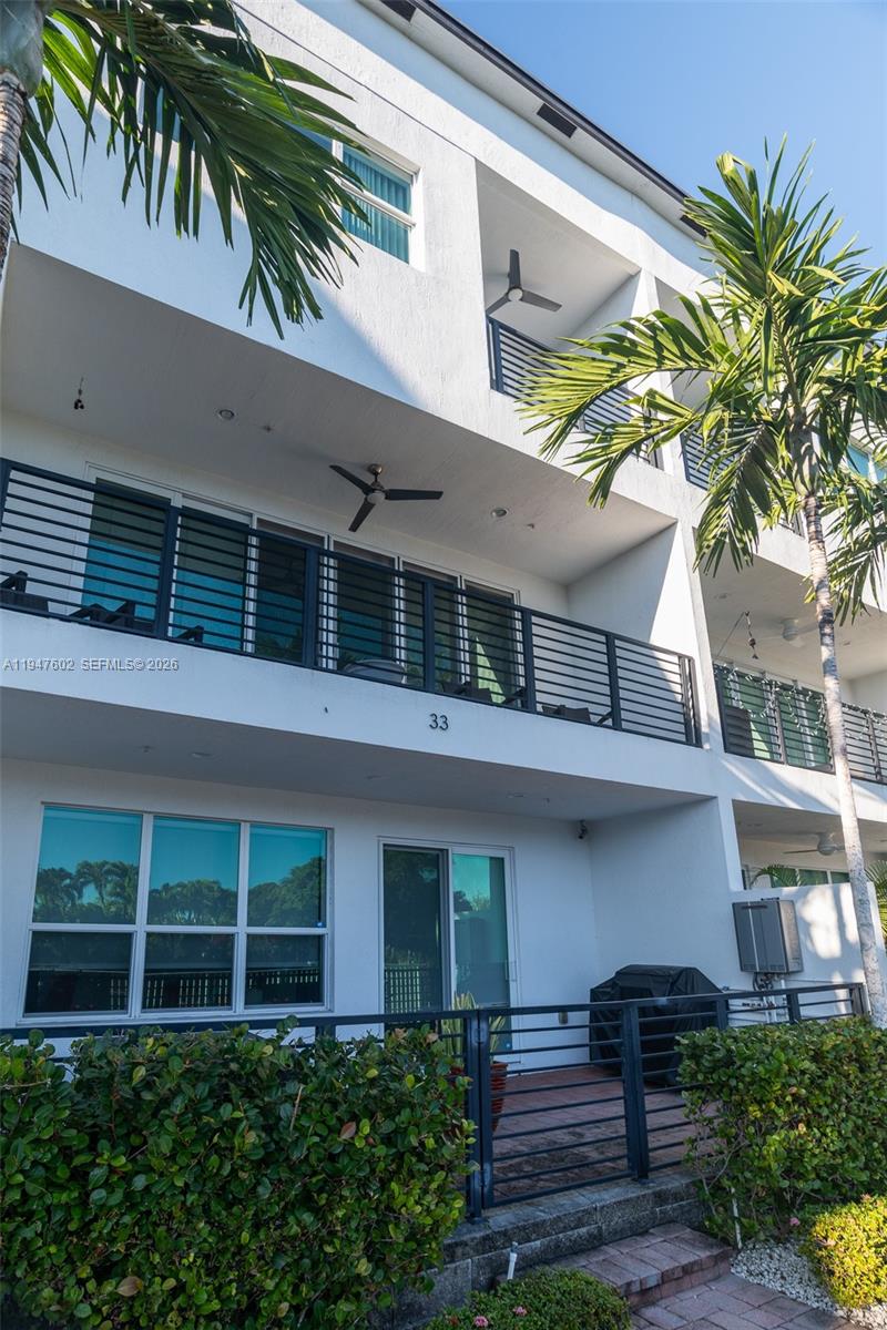 POINTE @ MIDDLE RIVER - Residential