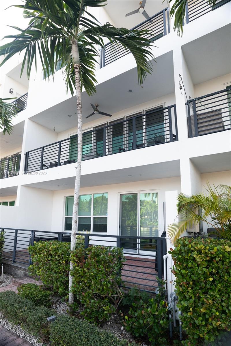 POINTE @ MIDDLE RIVER - Residential