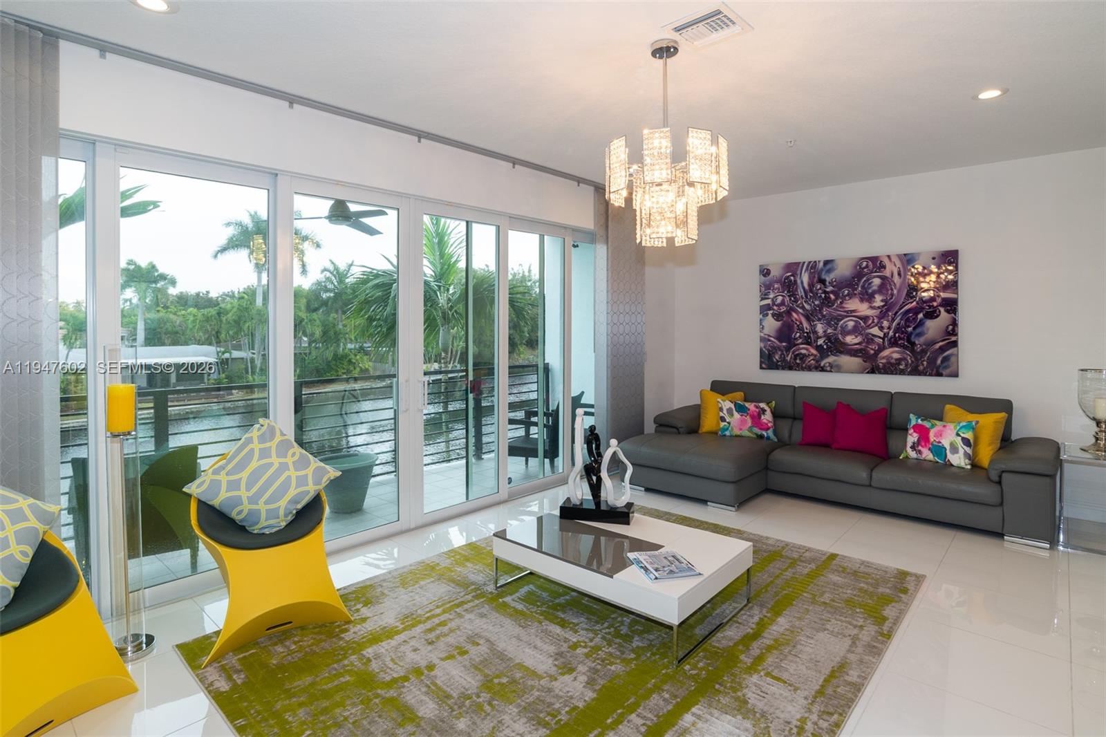 POINTE @ MIDDLE RIVER - Residential