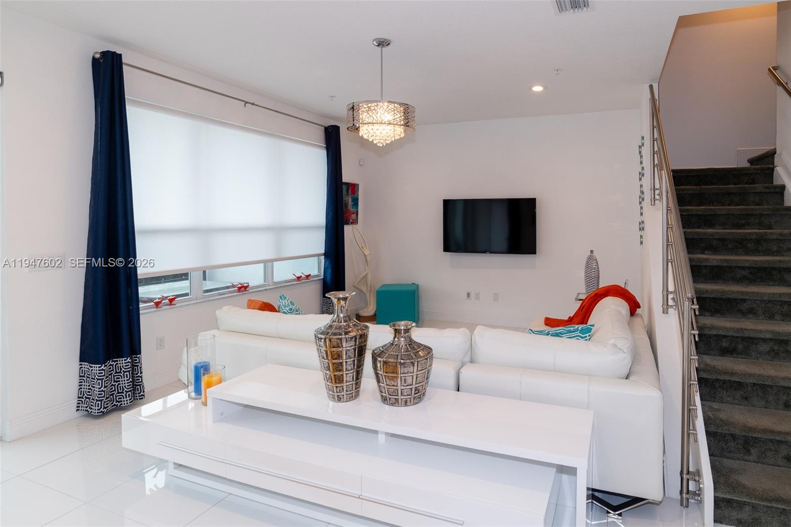 POINTE @ MIDDLE RIVER - Residential