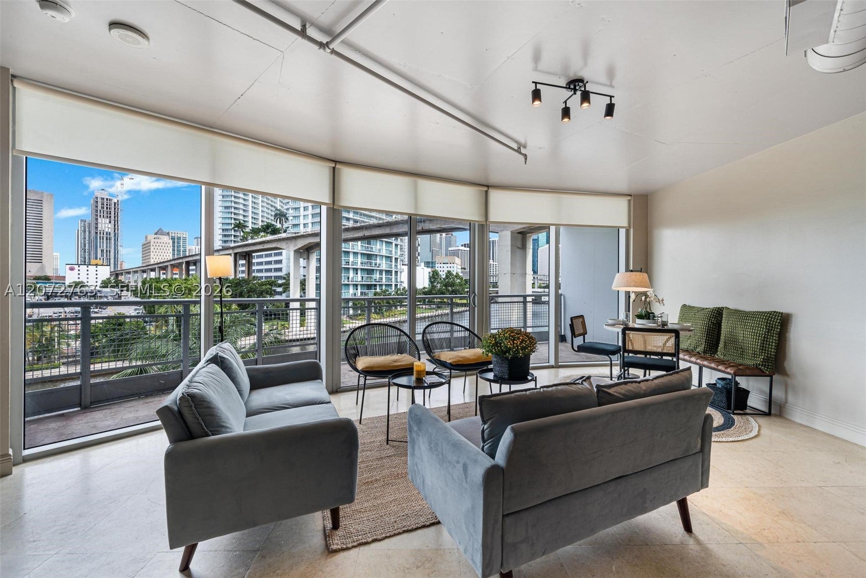690 SW 1st Ct 501