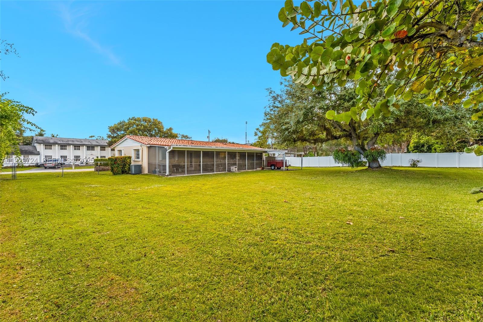 JACKSON HGTS - Residential