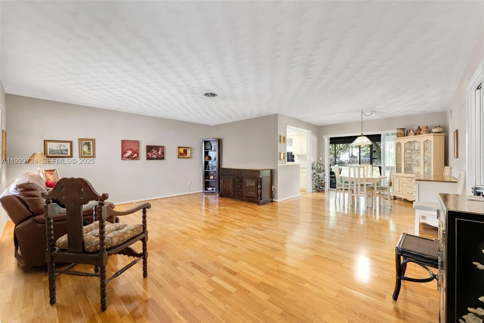 Miami, Florida 33156, United States, 3 Bedrooms Bedrooms, ,2 BathroomsBathrooms,Residential,Active,254497