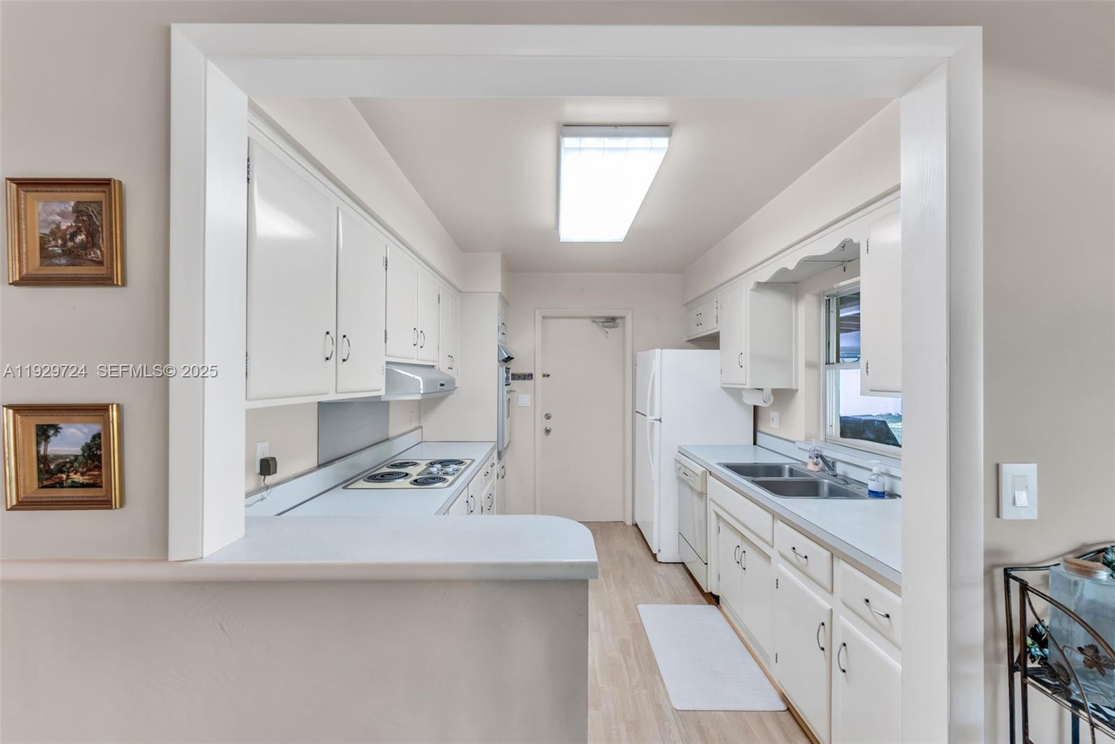 JACKSON HGTS - Residential