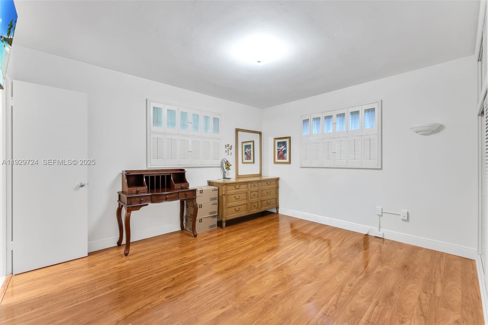 JACKSON HGTS - Residential