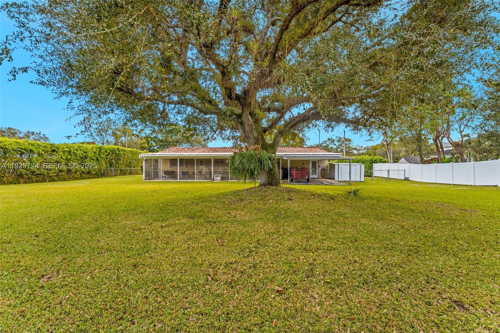 JACKSON HGTS - Residential