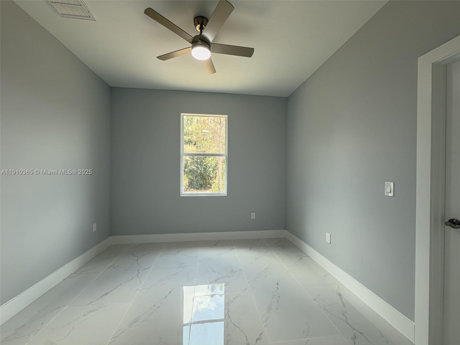 LEHIGH ACRES UNIT 1 BLK 1 - Residential Lease