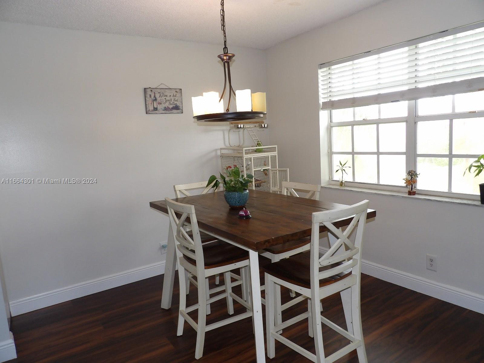 WINDMILL LAKES I CONDO - Residential