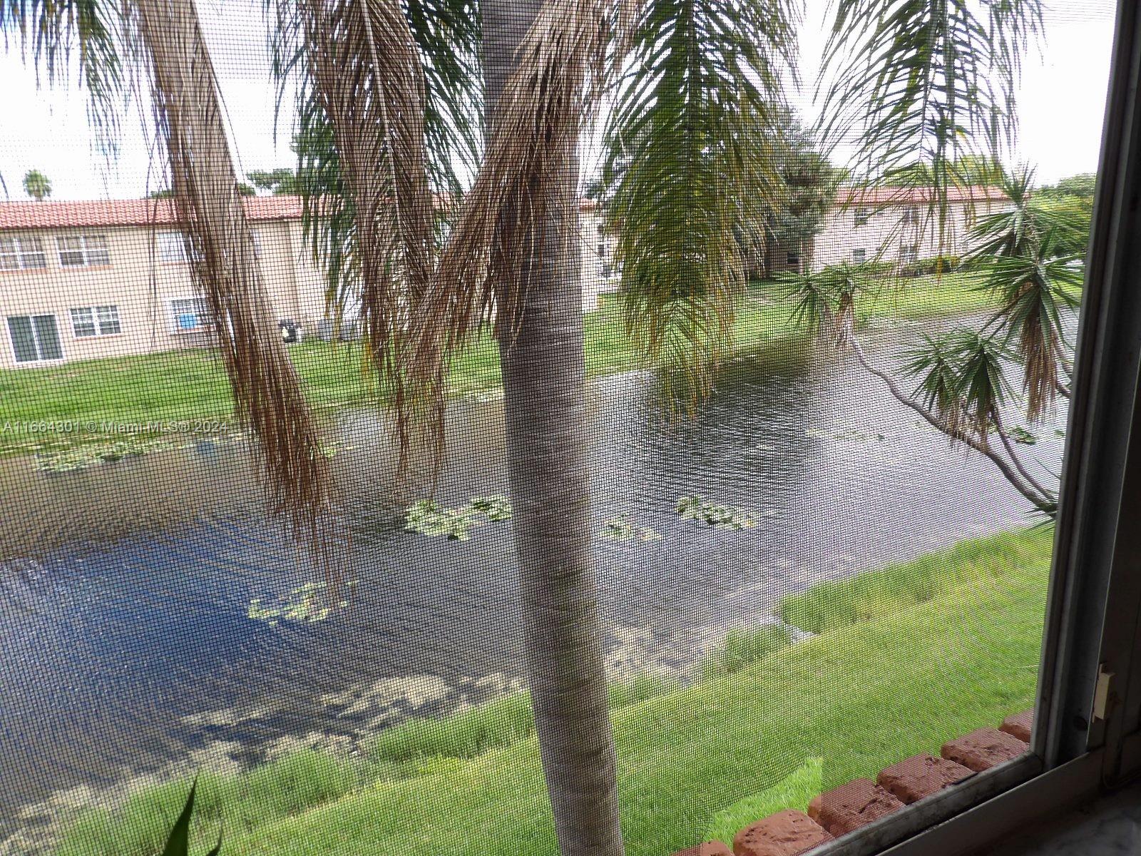 WINDMILL LAKES I CONDO - Residential
